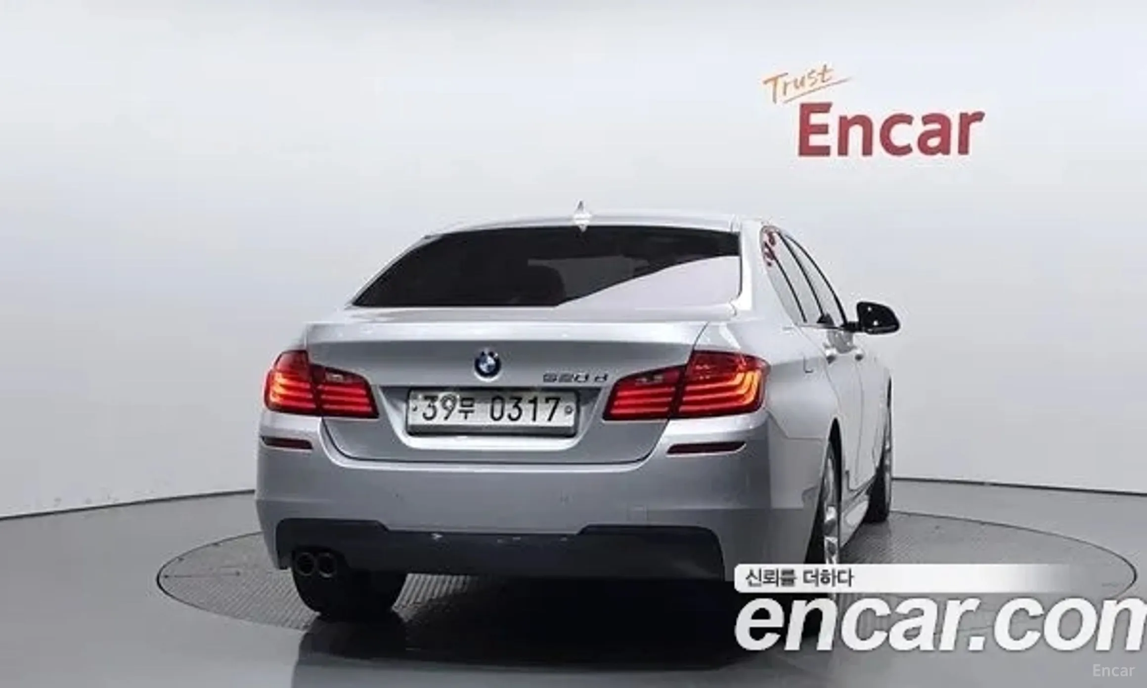 BMW 5 Series (F10) превью 4
