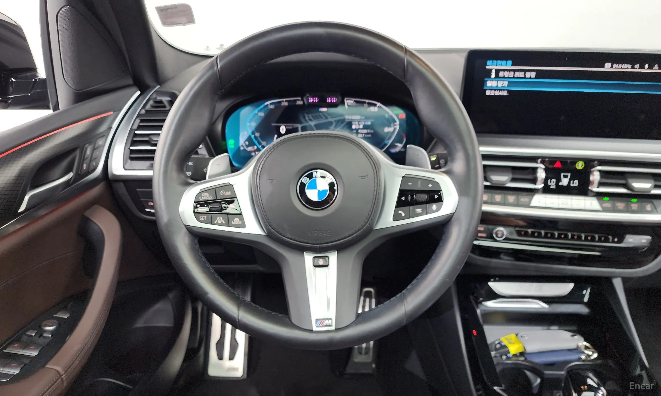 BMW X3 (G01) превью 12