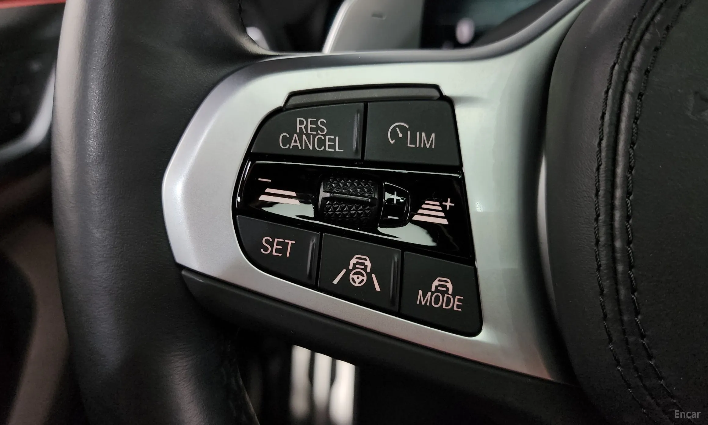 BMW X3 (G01) превью 16