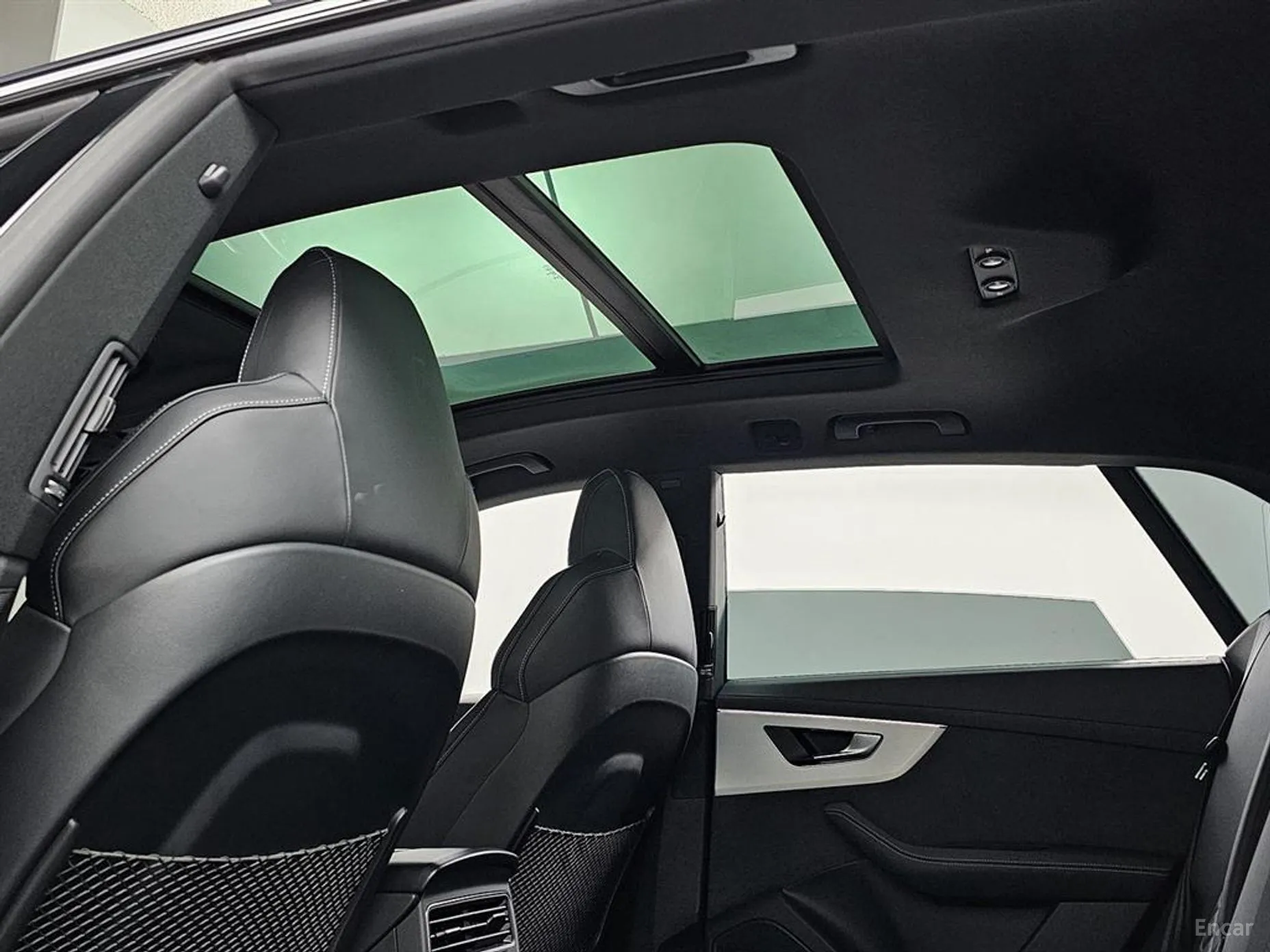 Audi Q8 (4M) превью 19