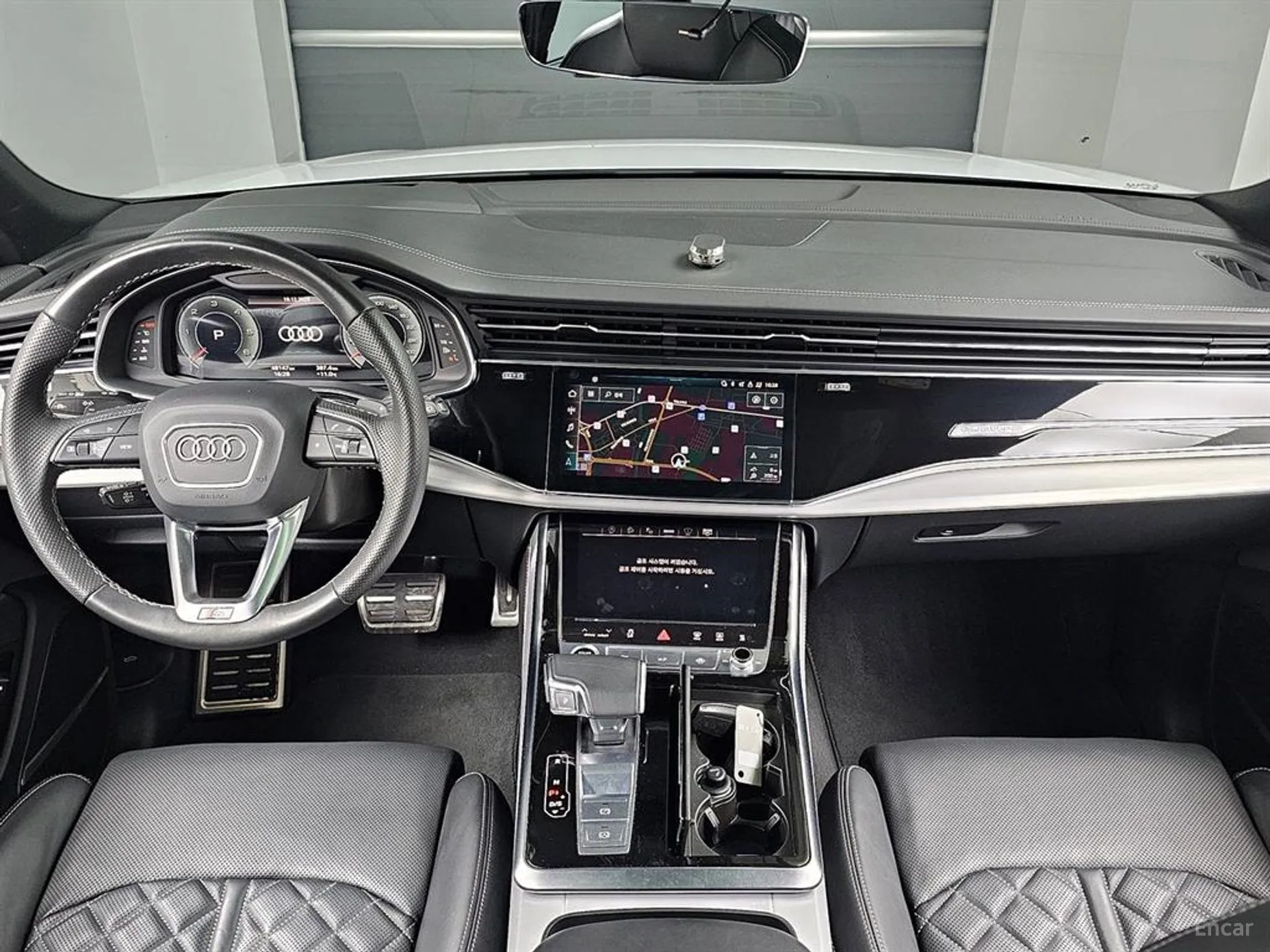 Audi Q8 (4M) превью 7