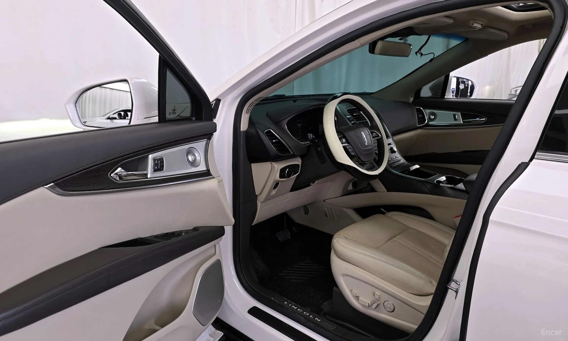 Lincoln Nautilus Gen 1 превью 10