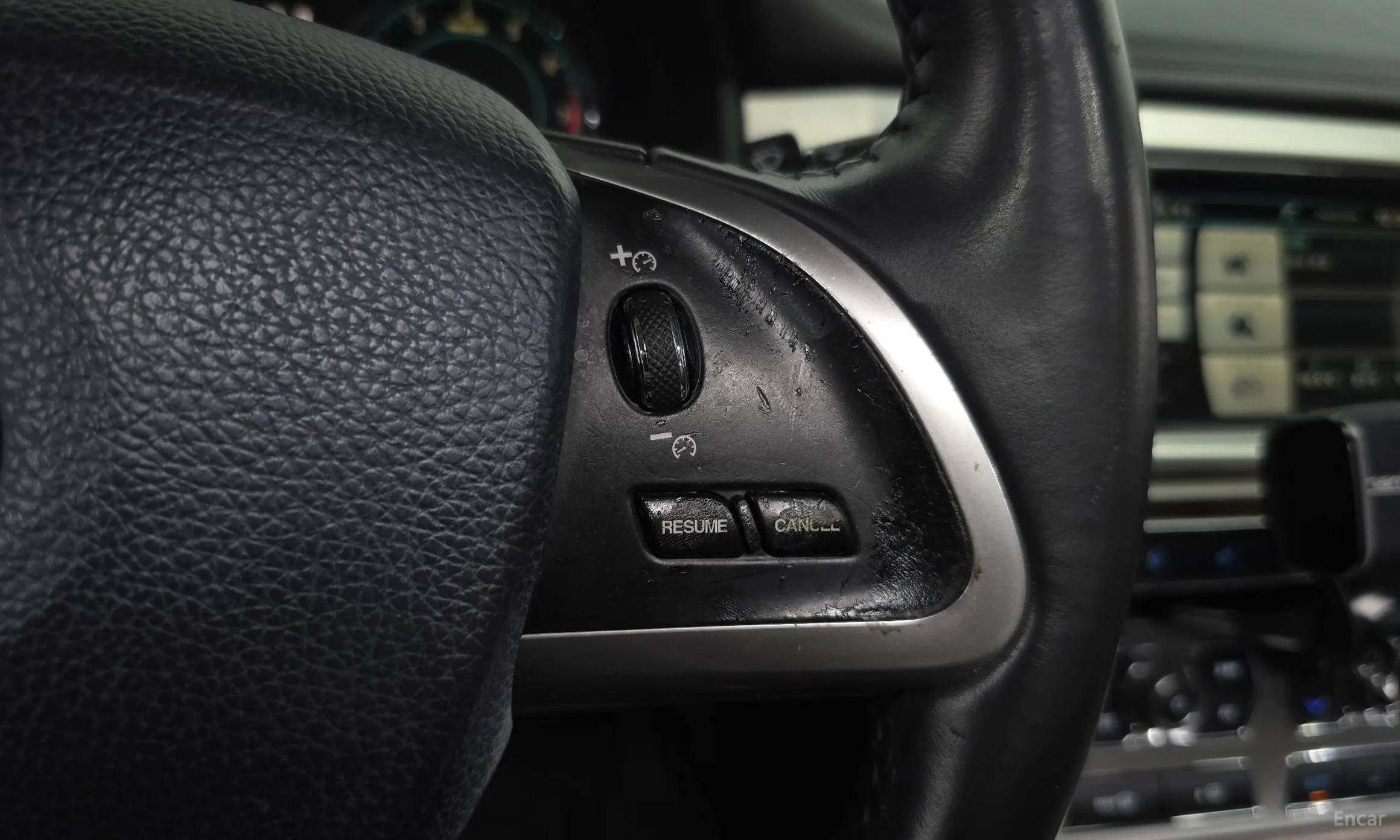 Jaguar New XF превью 18