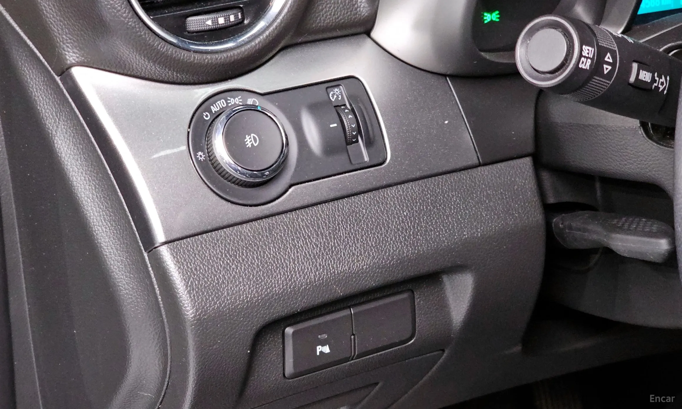 Chevrolet (GM Daewoo) Orlando превью 17