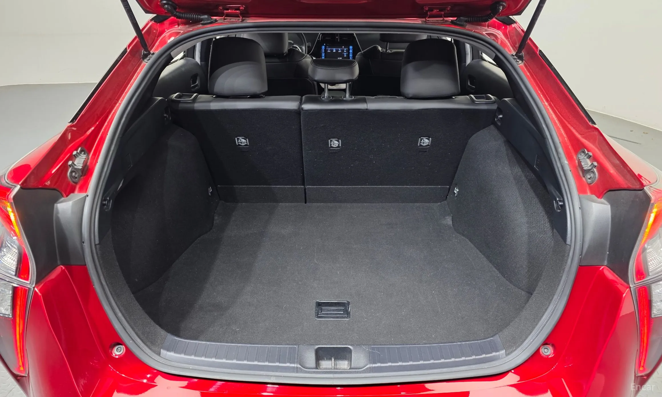 Toyota Prius 4th Generation превью 20