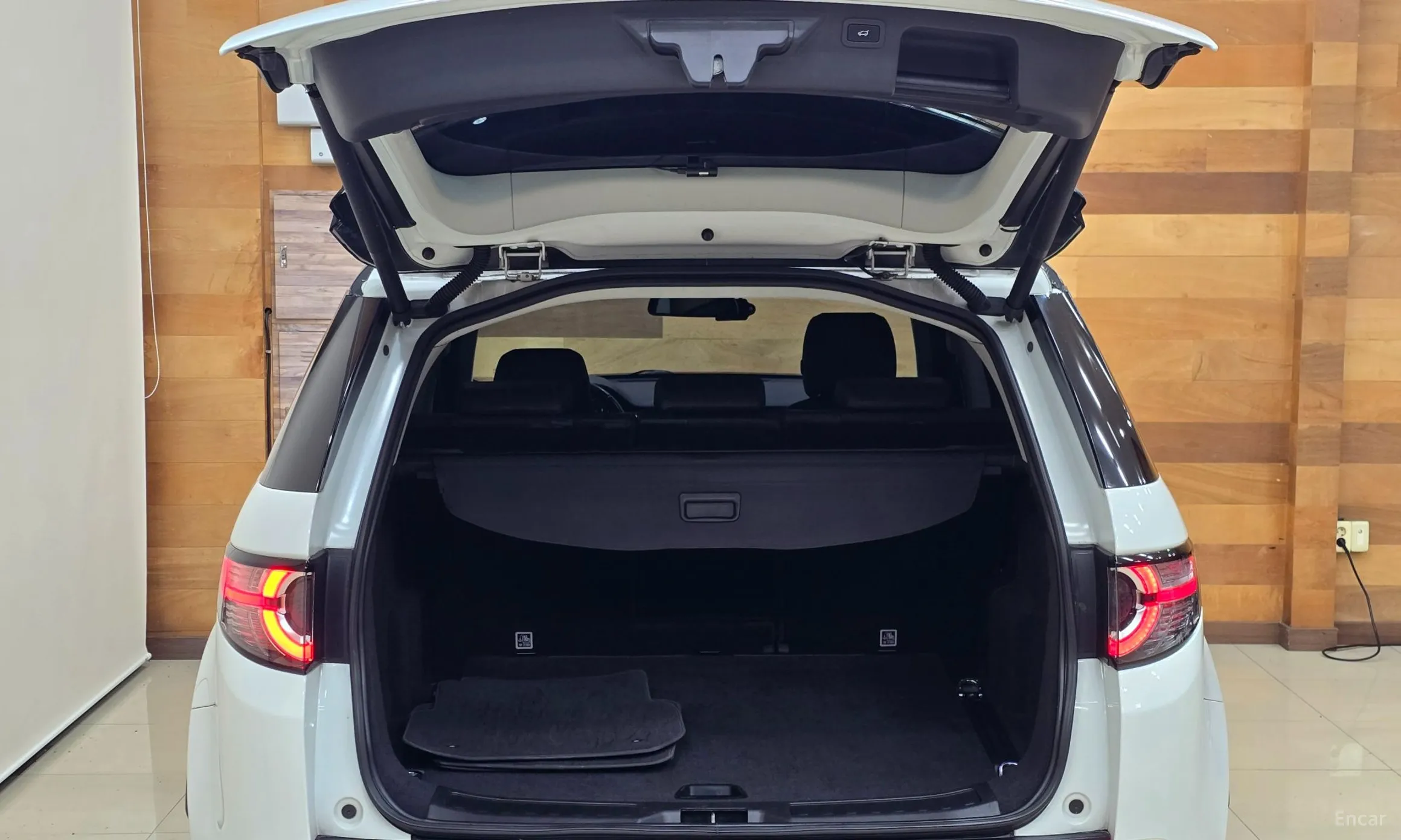 Land Rover Discovery Sports превью 20