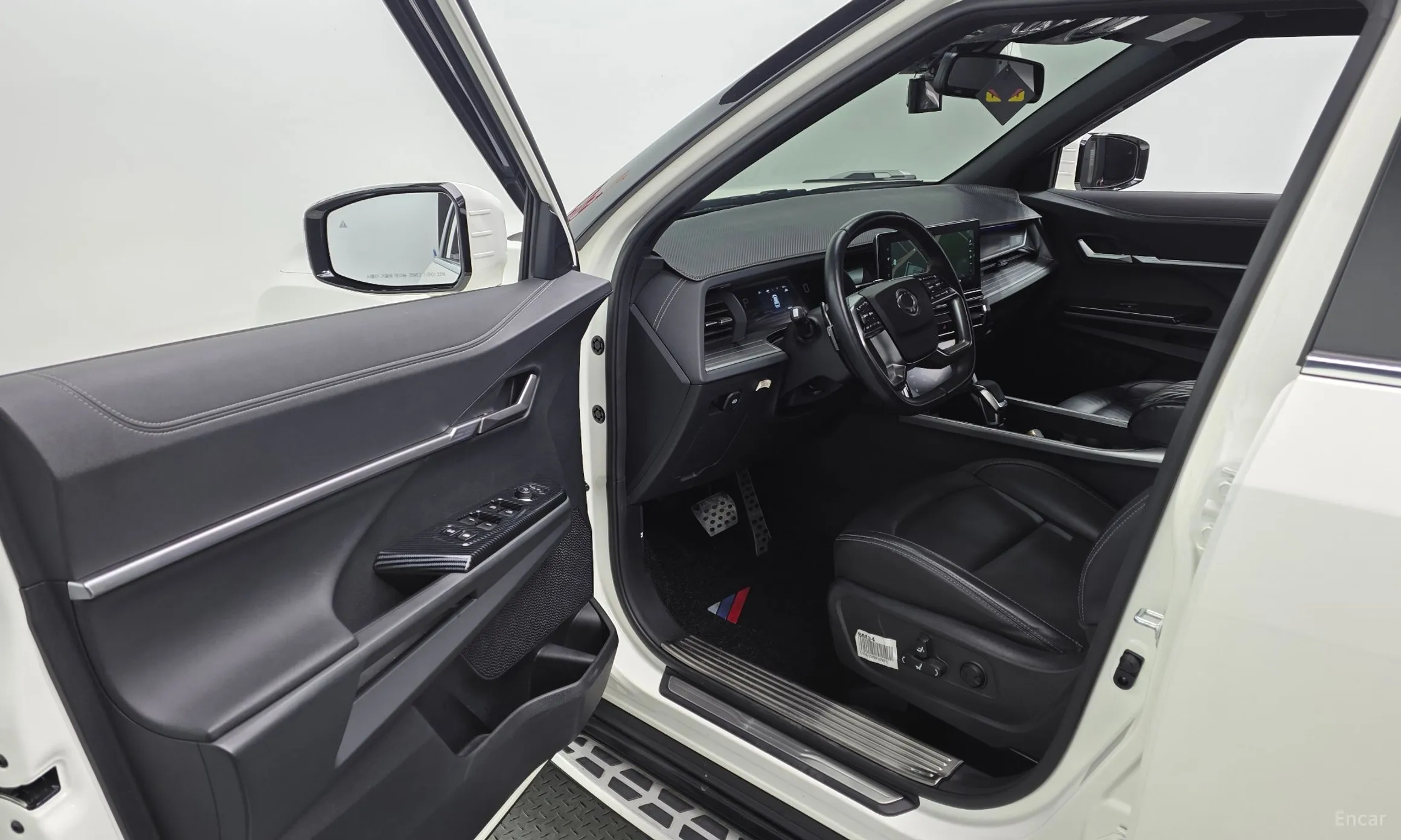 KG Mobility (SsangYong) Torres превью 10