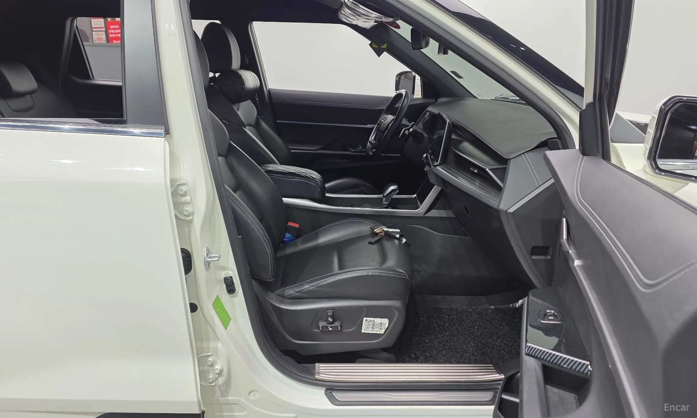 KG Mobility (SsangYong) Torres превью 11