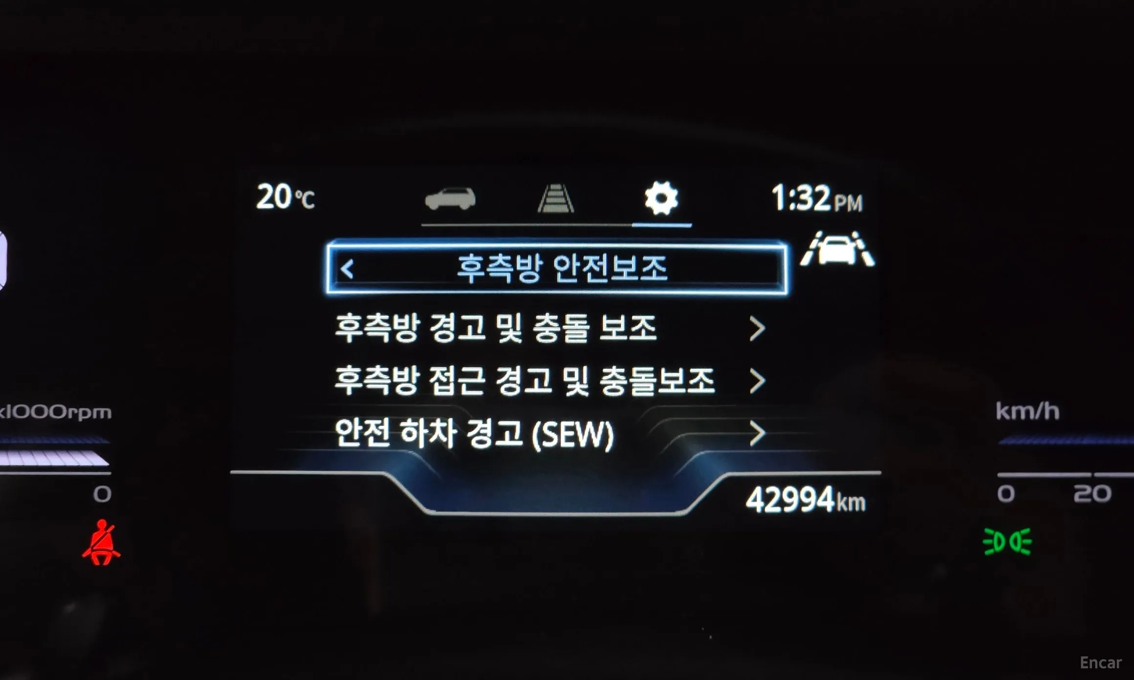 KG Mobility (SsangYong) Torres превью 16