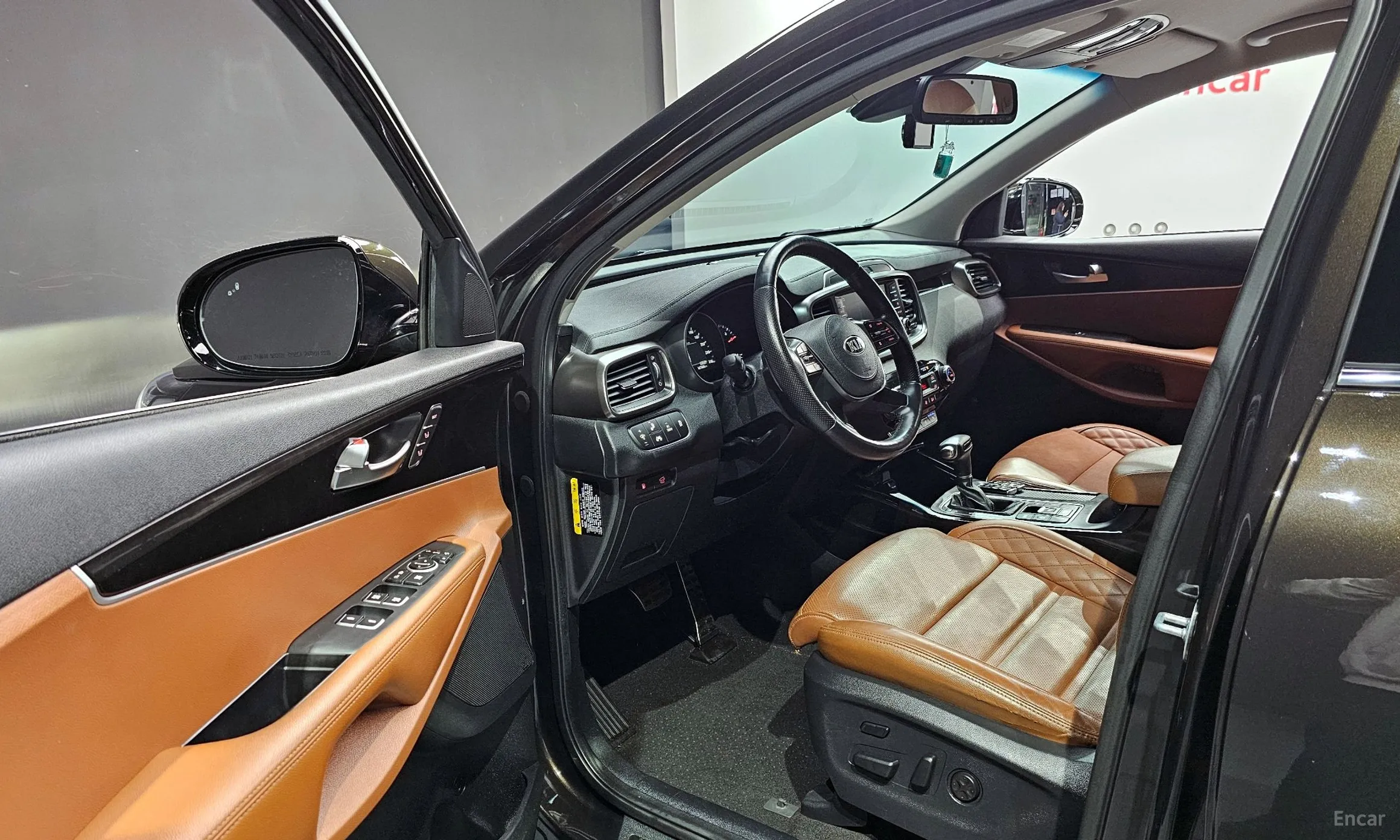 Kia Sorento превью 10