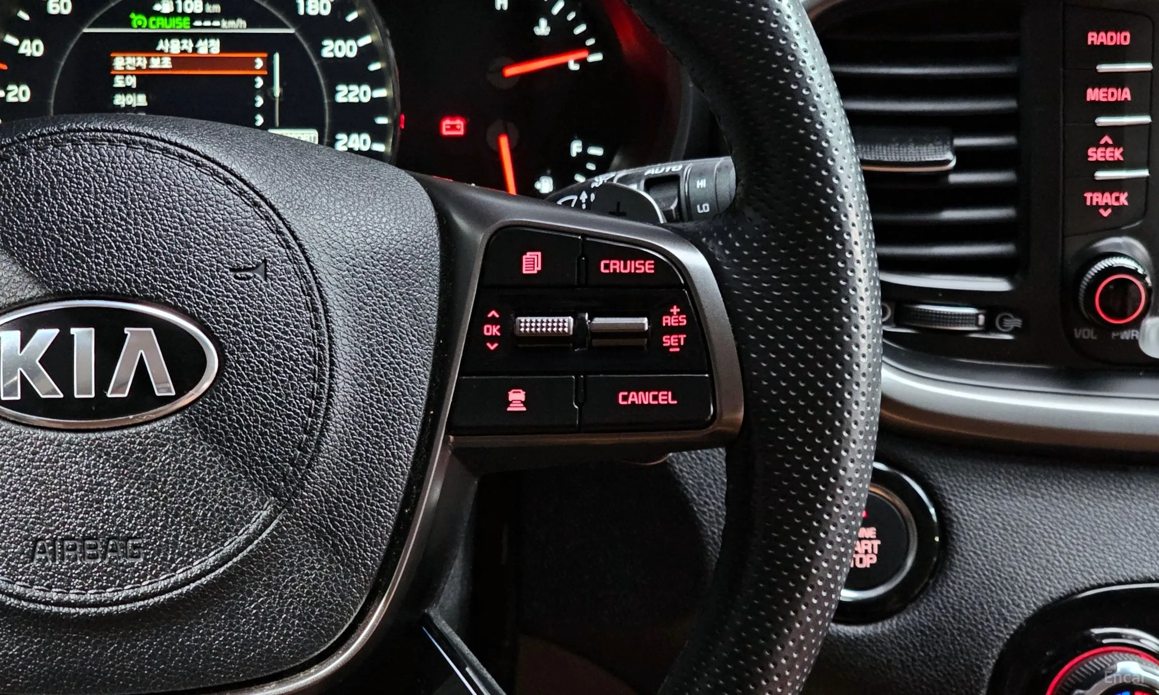 Kia Sorento превью 17