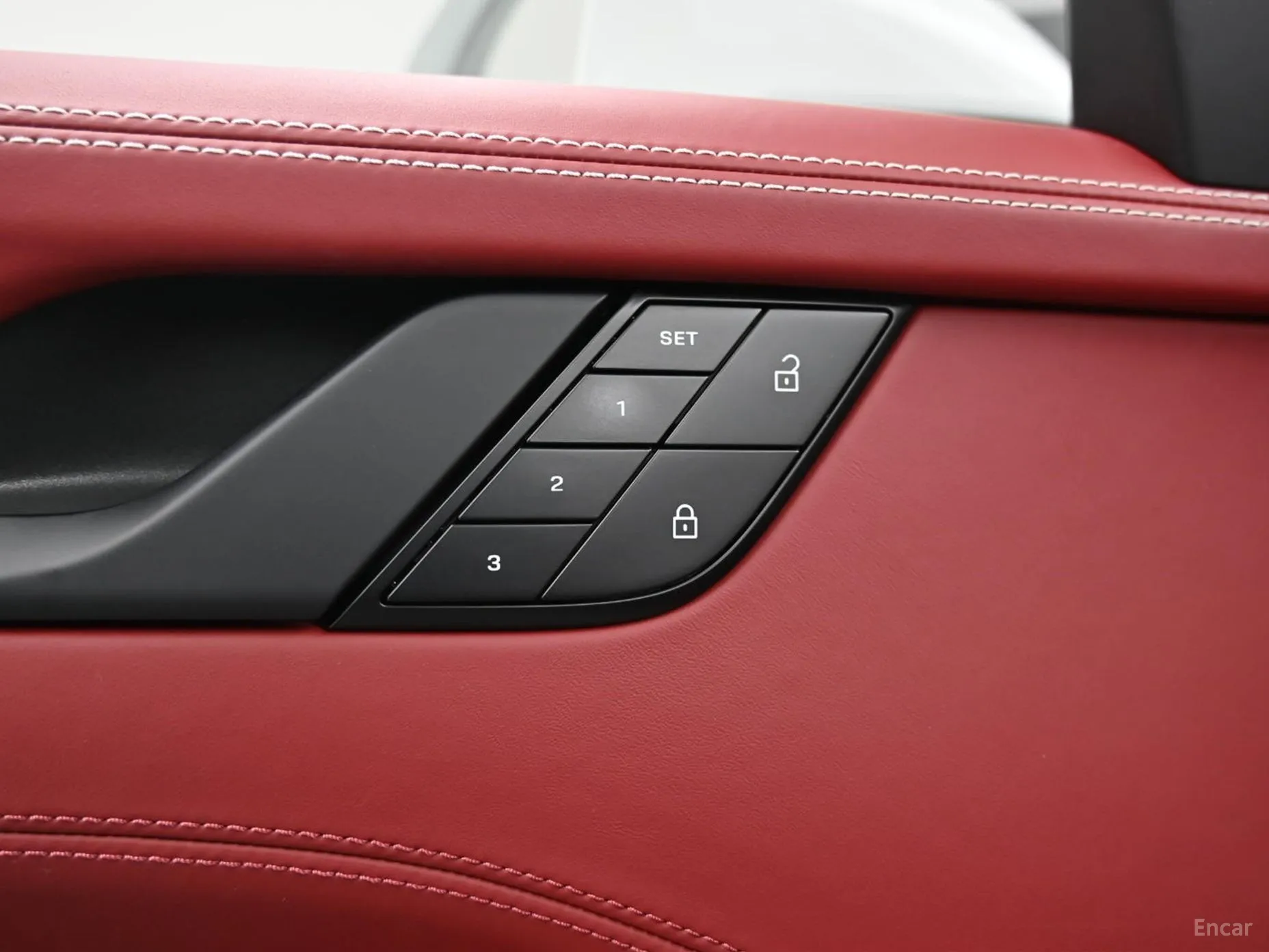 Porsche 911 (992) превью 16