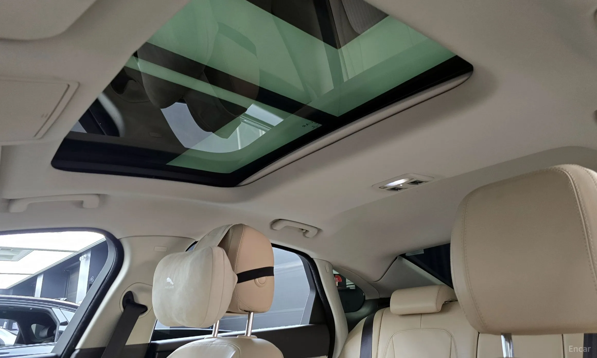 Jaguar XF (x260) превью 17