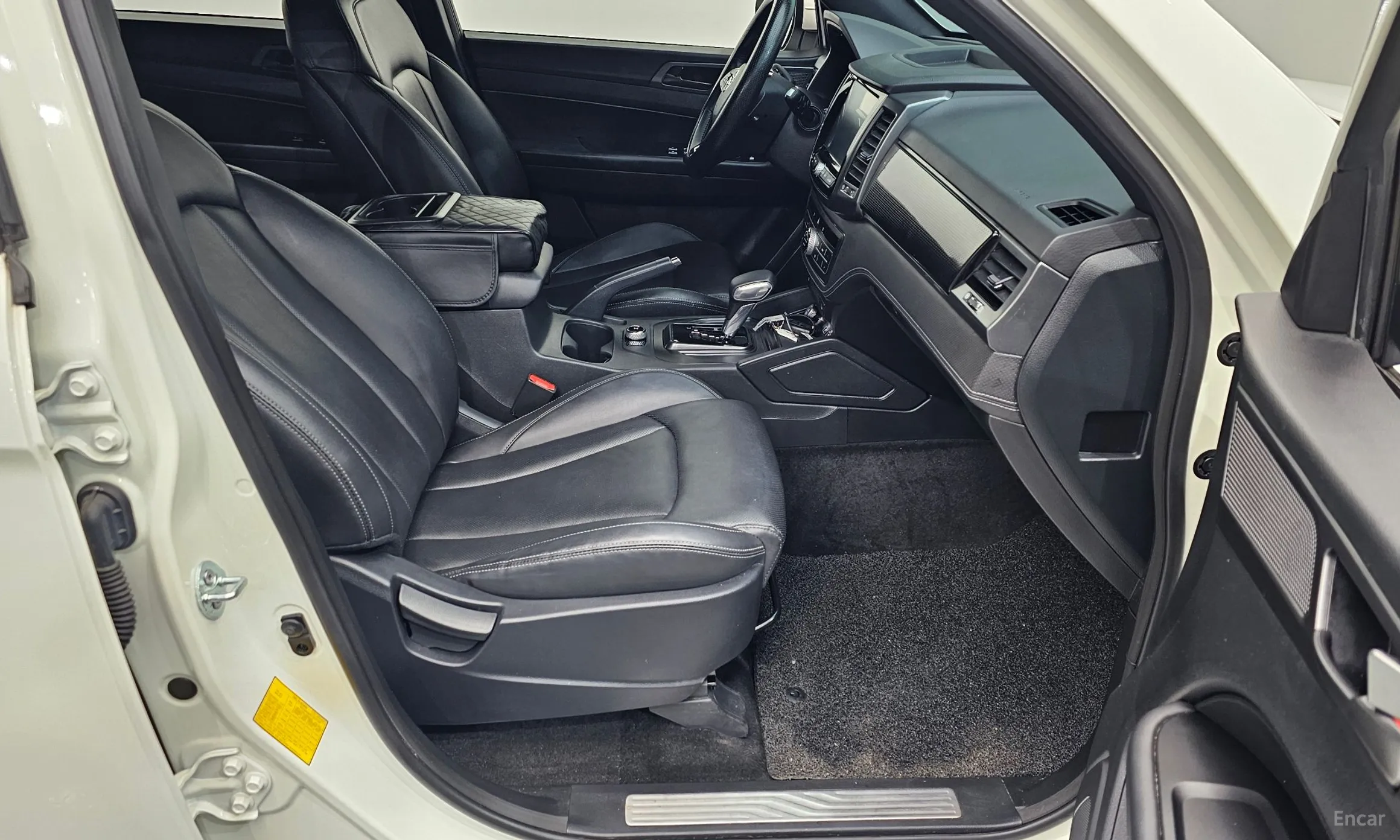 KG Mobility (SsangYong) Rexton Sports Khan превью 12