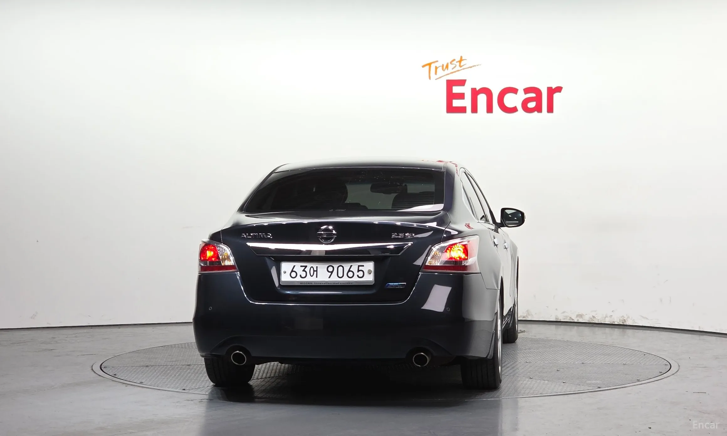 Nissan Altima превью 4