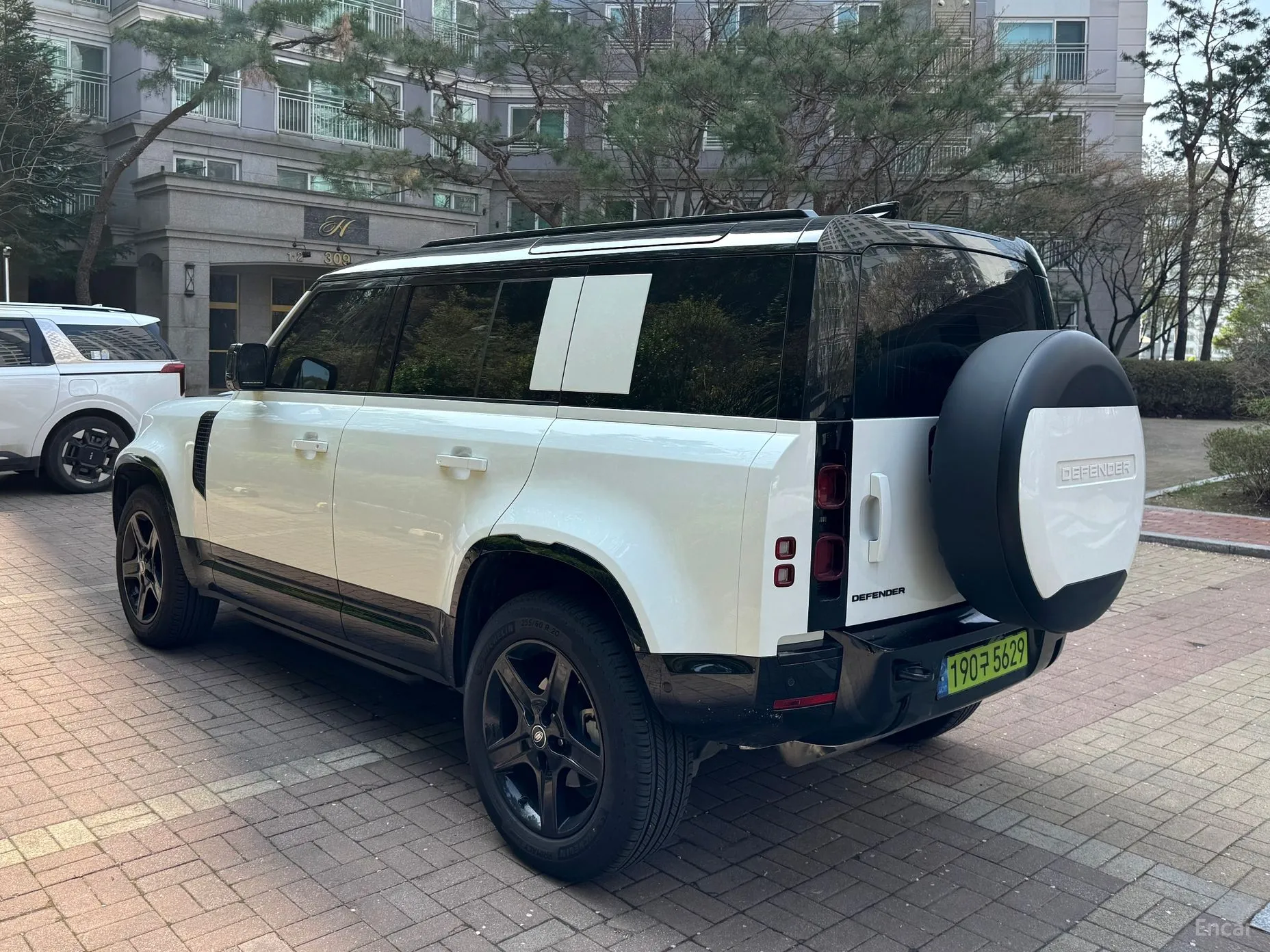 Land Rover Defender (L663) превью 6