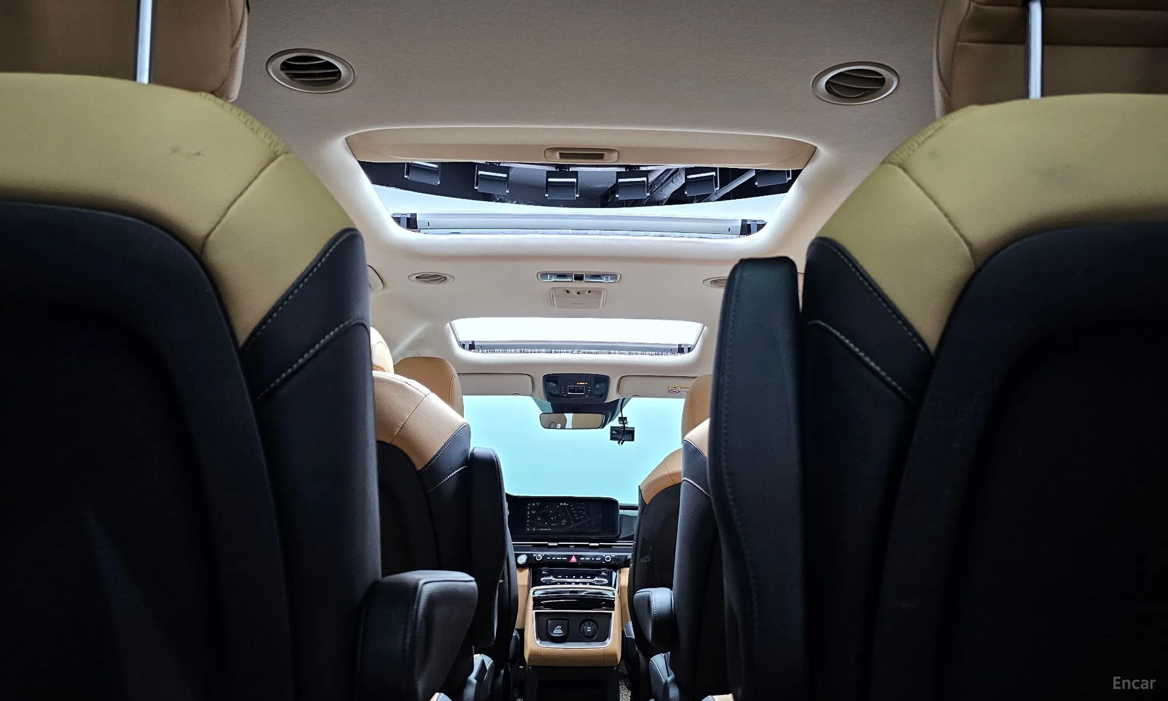 Kia Carnival Gen 4 превью 20