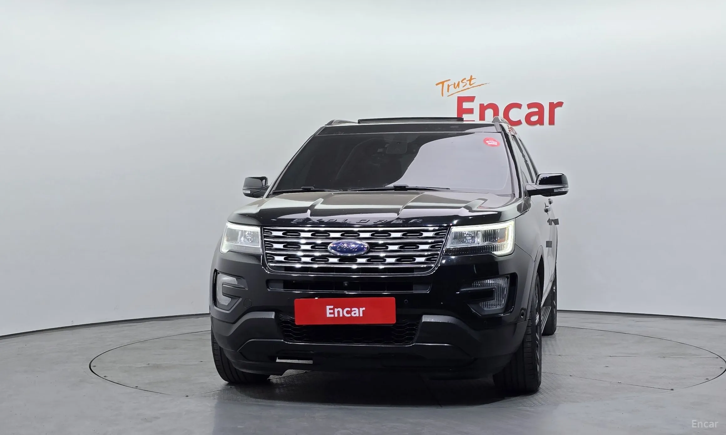 Ford Explorer превью 3