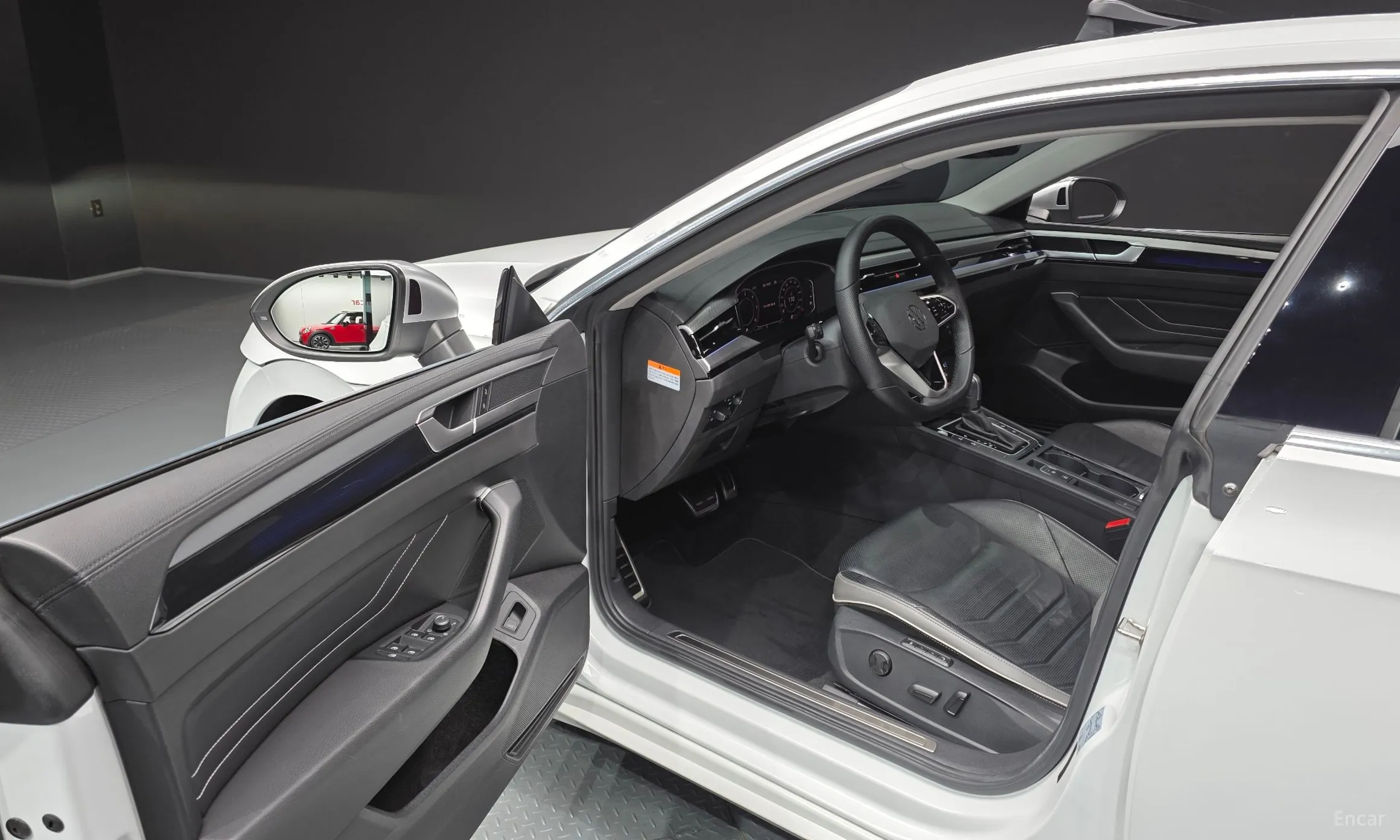 Volkswagen Ateon превью 10