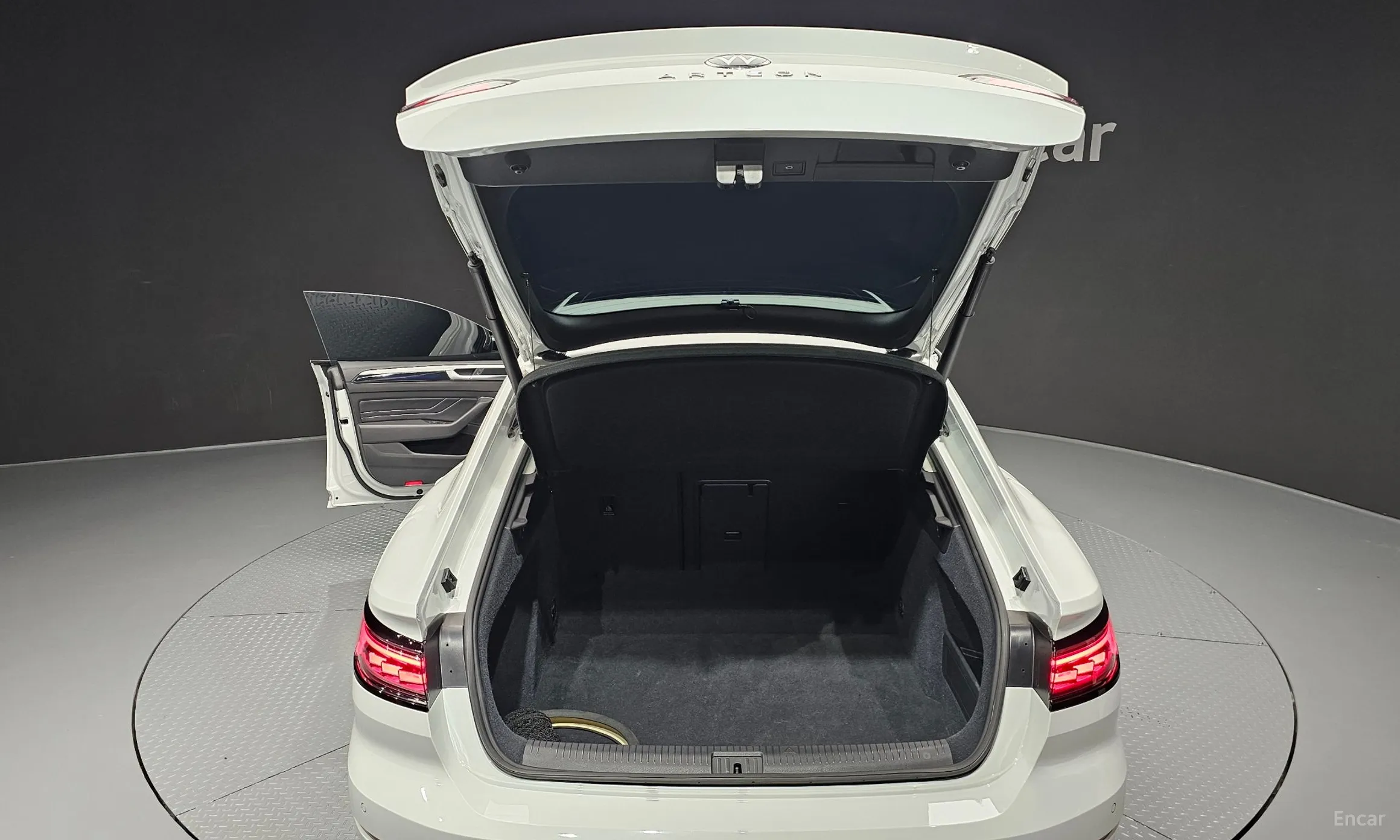 Volkswagen Ateon превью 20
