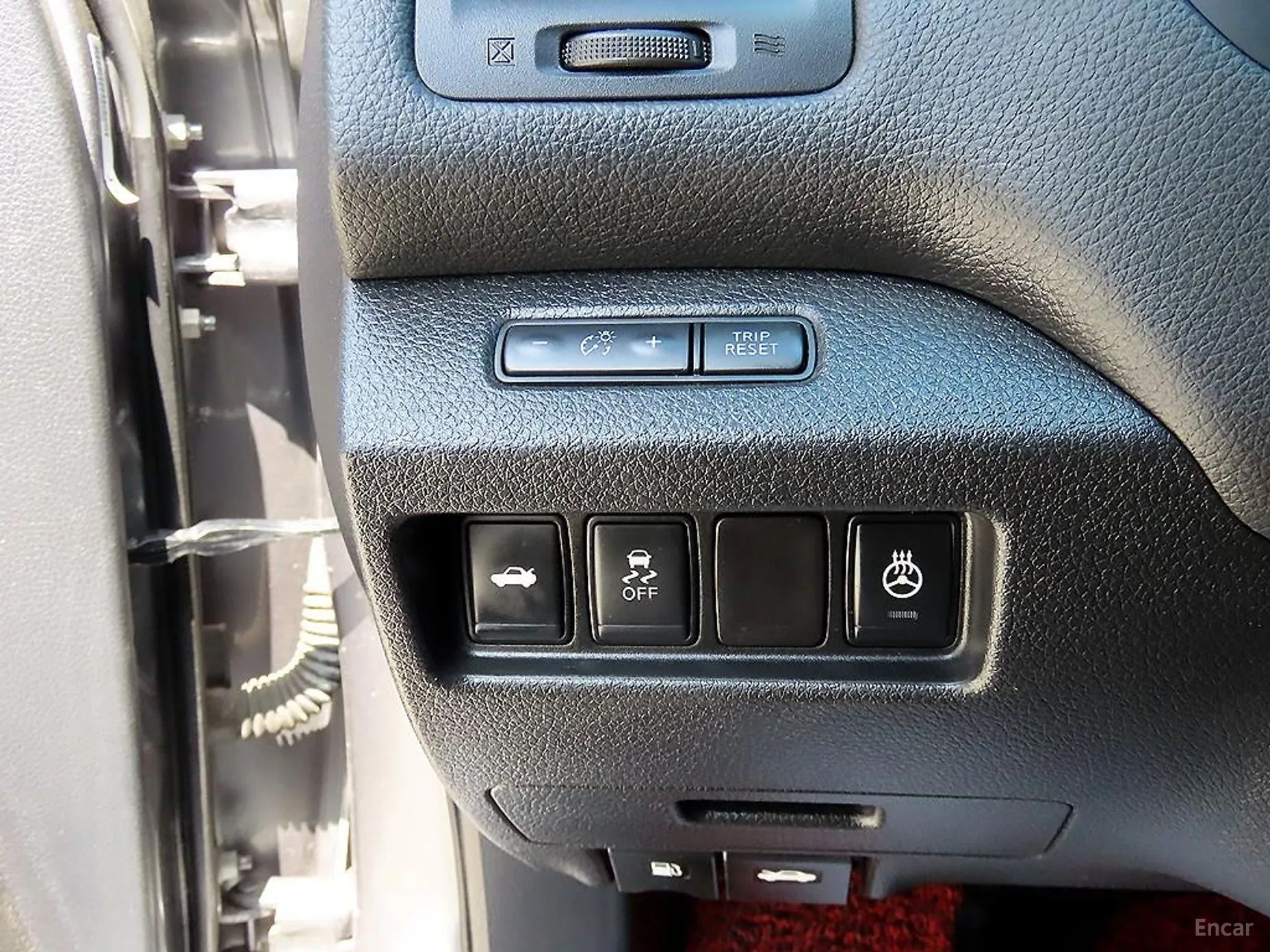 Nissan Altima превью 12