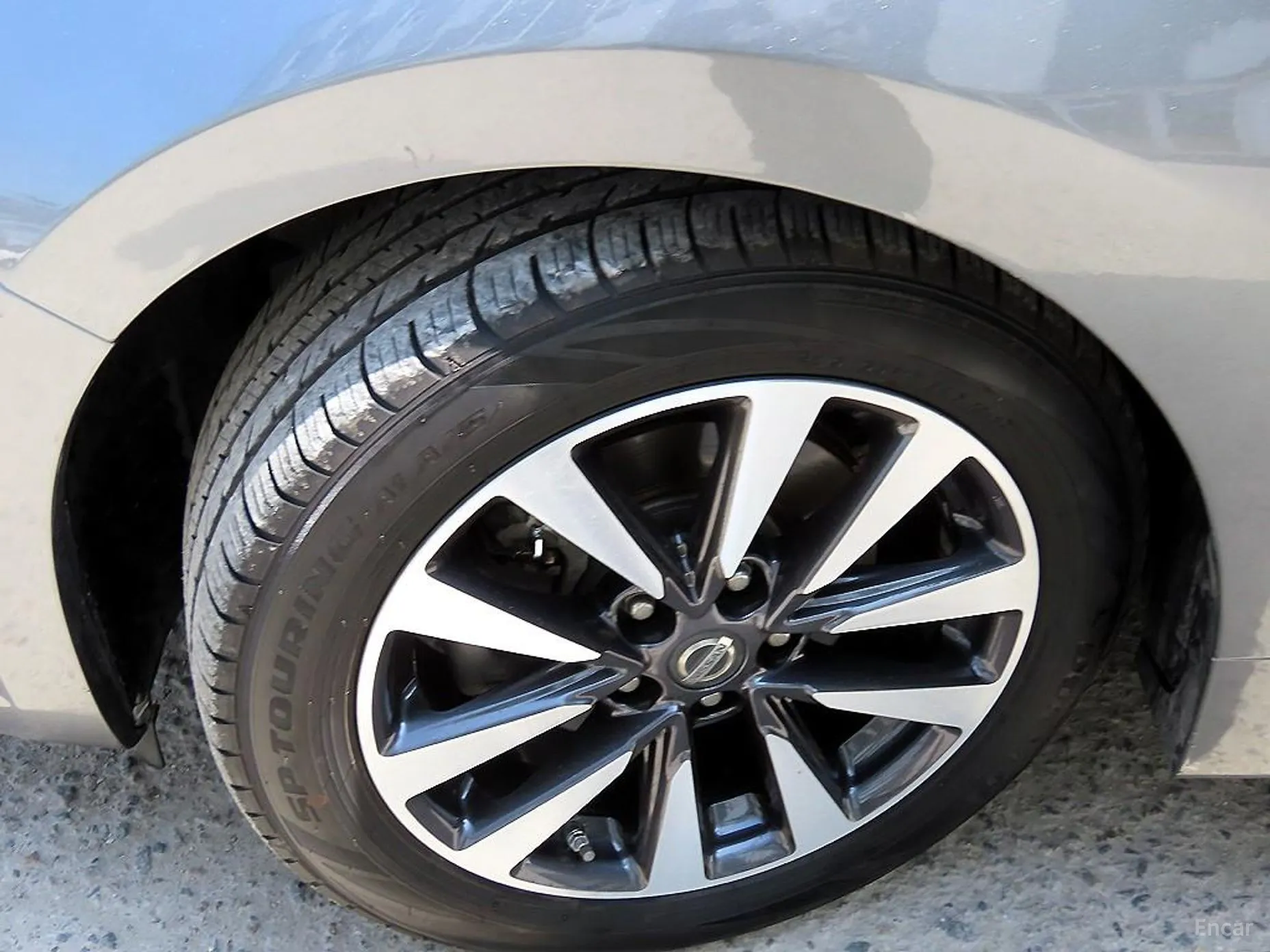Nissan Altima превью 19