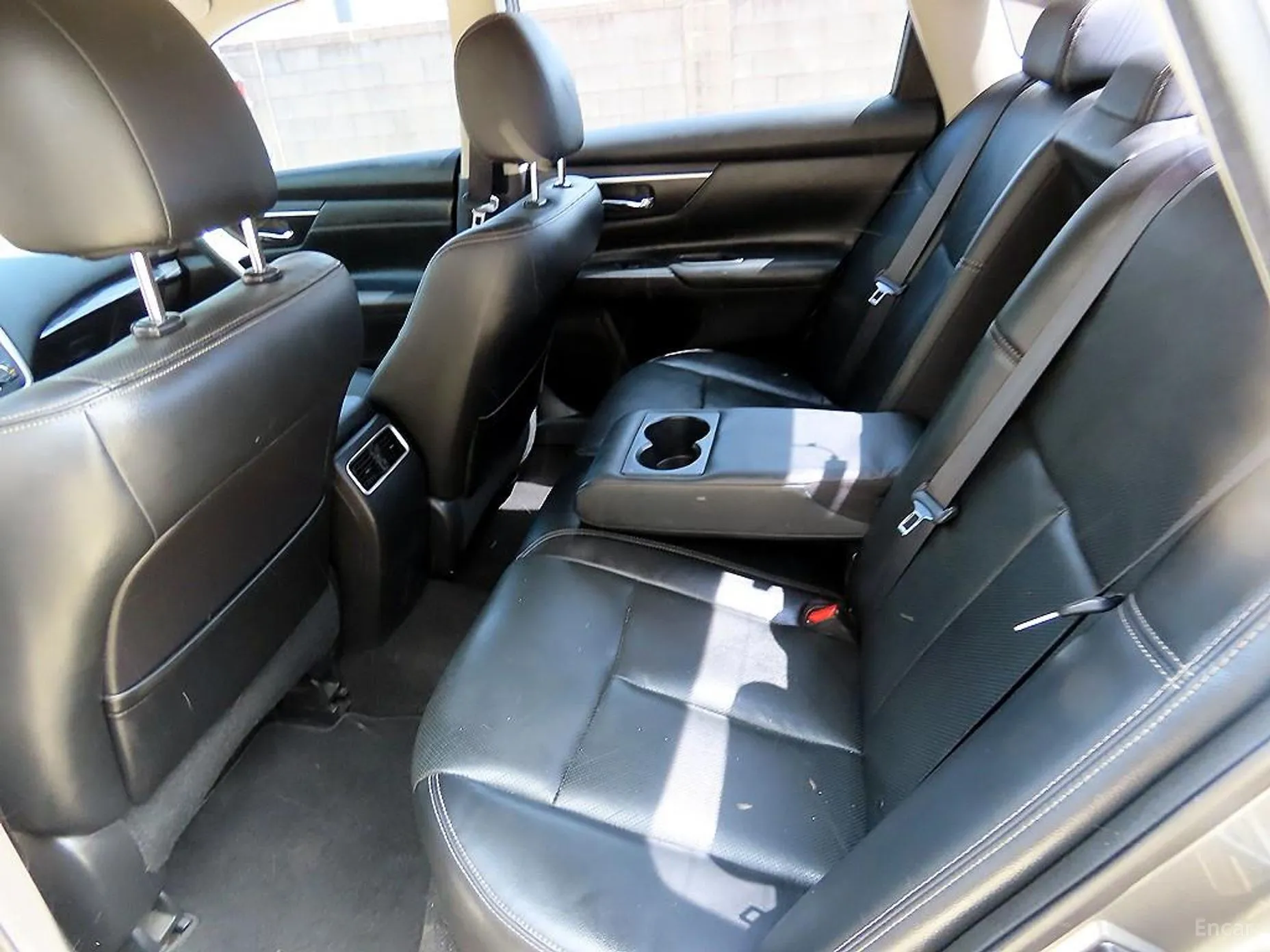 Nissan Altima превью 6