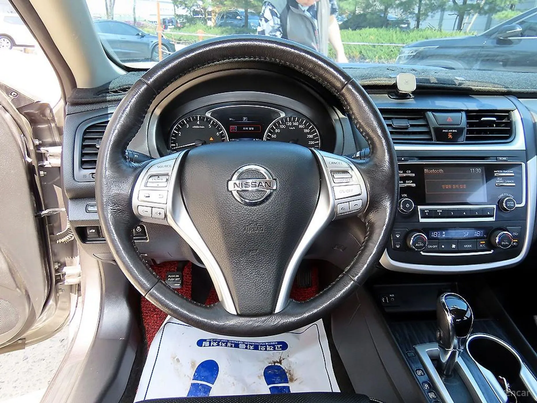 Nissan Altima превью 8