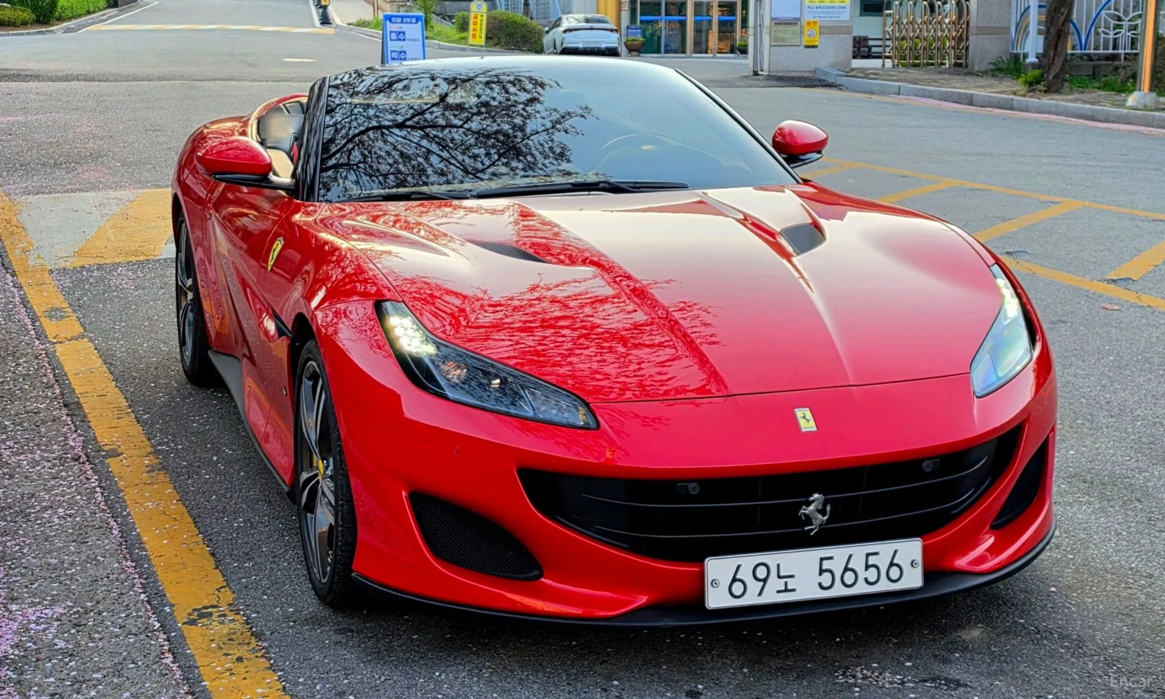 Ferrari Portofino превью 20