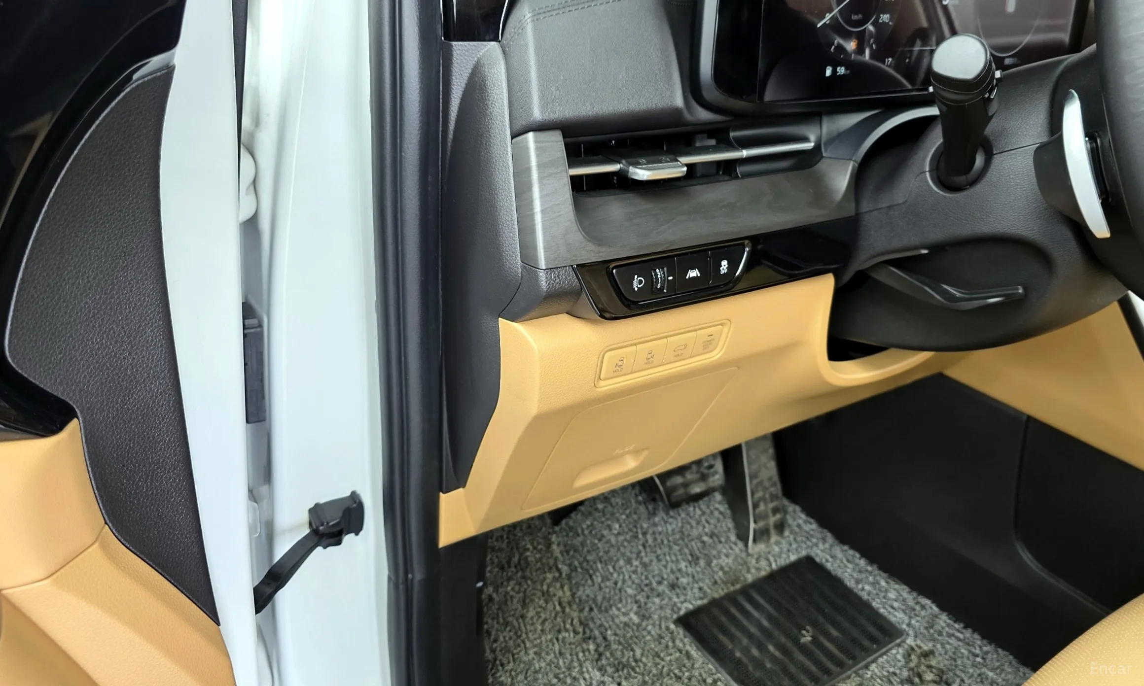 Kia Carnival Gen 4 превью 18