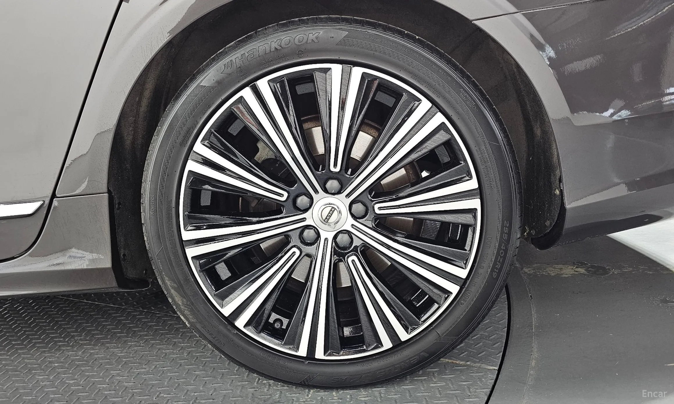 Volvo S90 превью 5