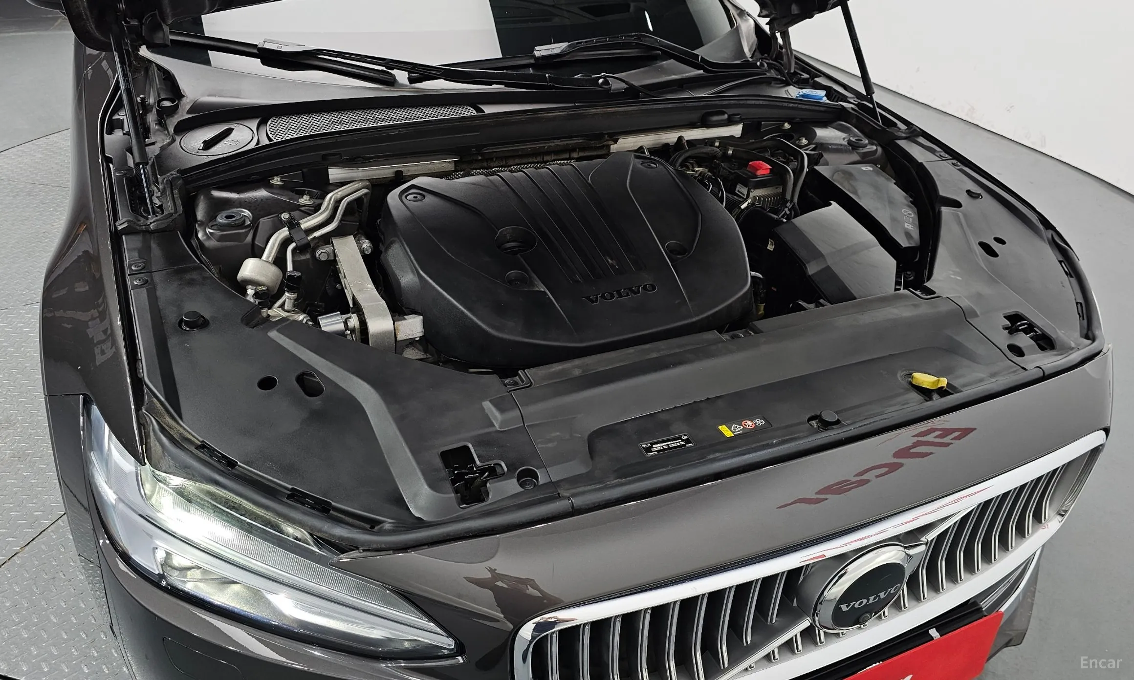 Volvo S90 превью 6