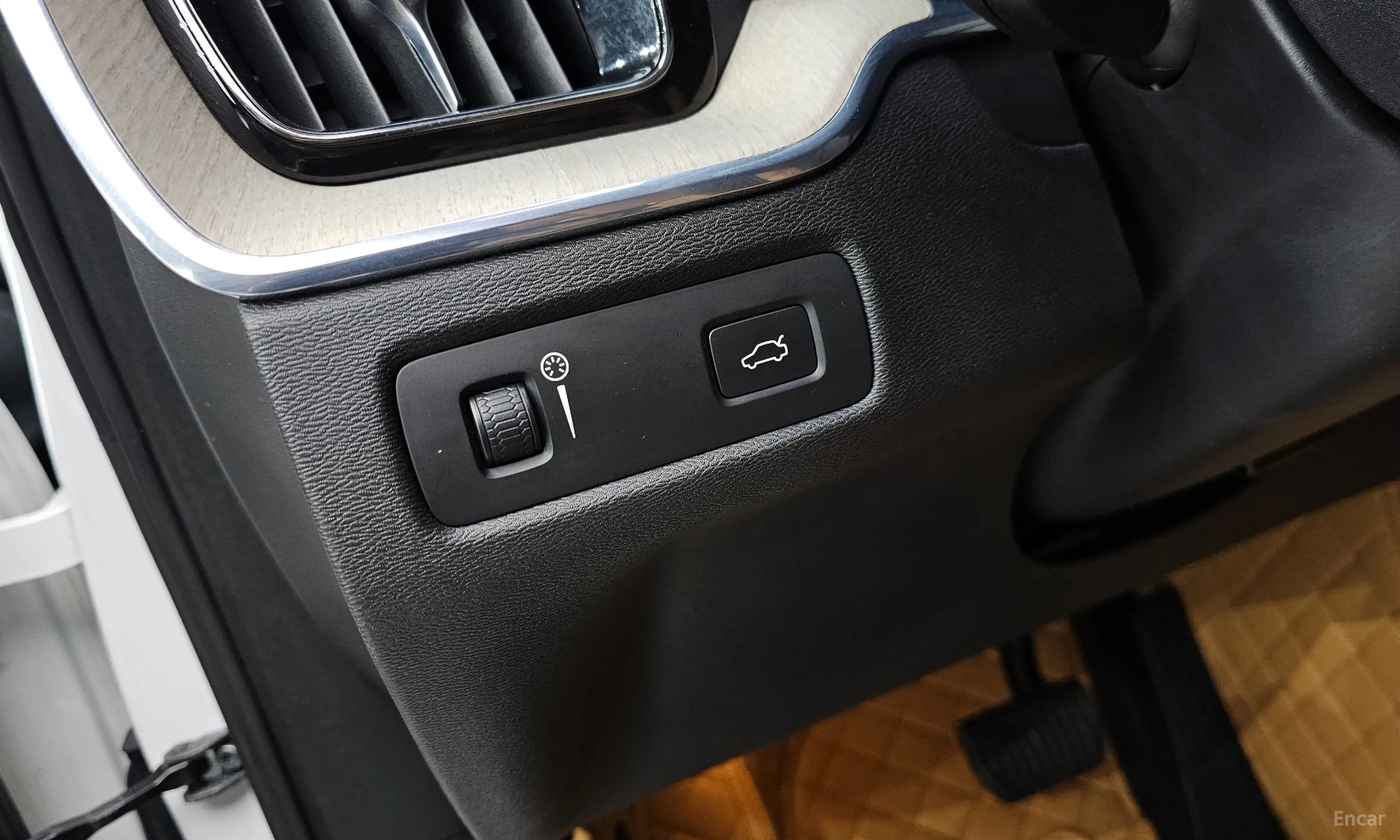 Volvo XC60 Gen 2 превью 12