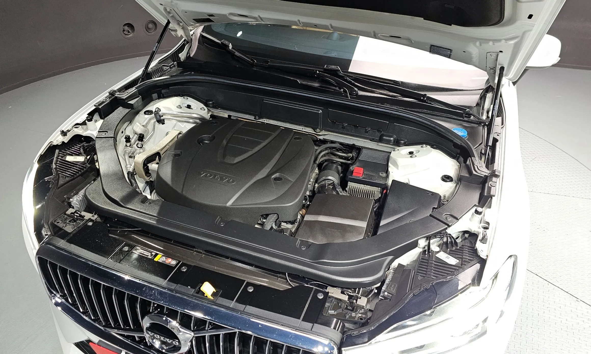 Volvo XC60 Gen 2 превью 6