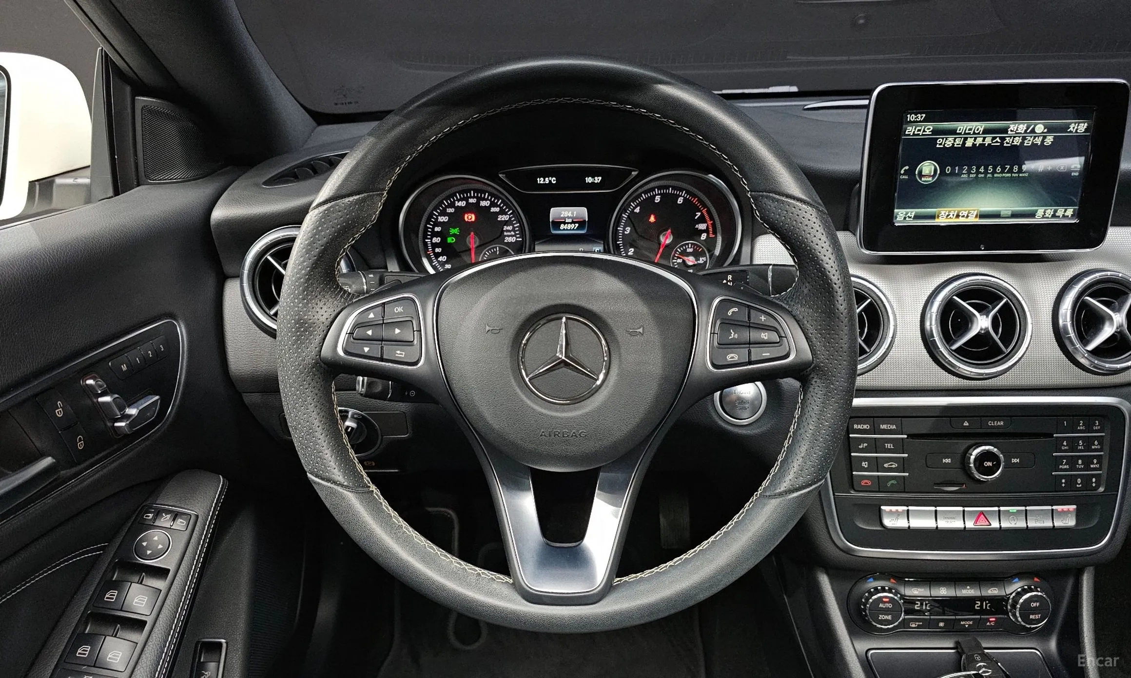 Mercedes Benz CLA-Class C117 превью 12