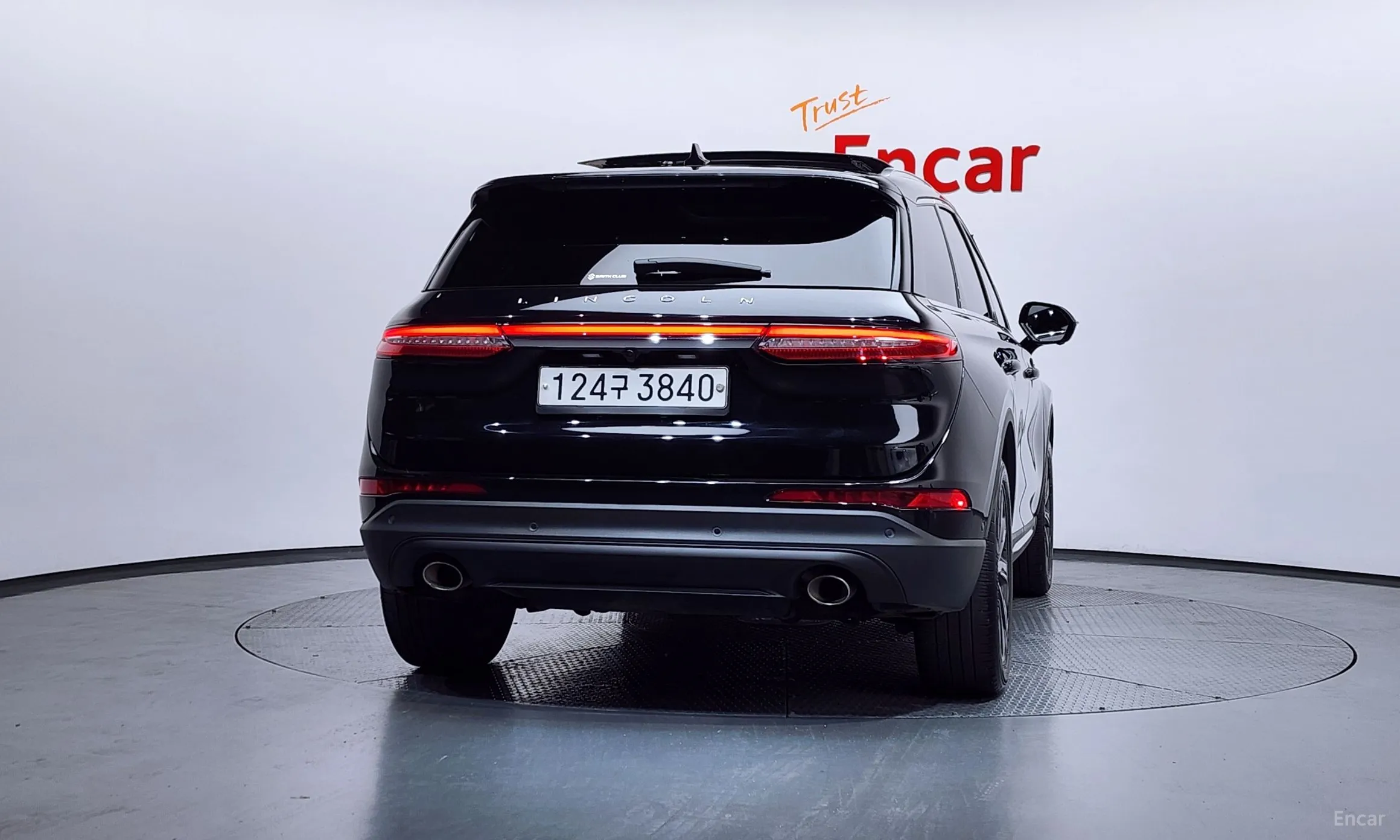 Lincoln Corsair превью 4