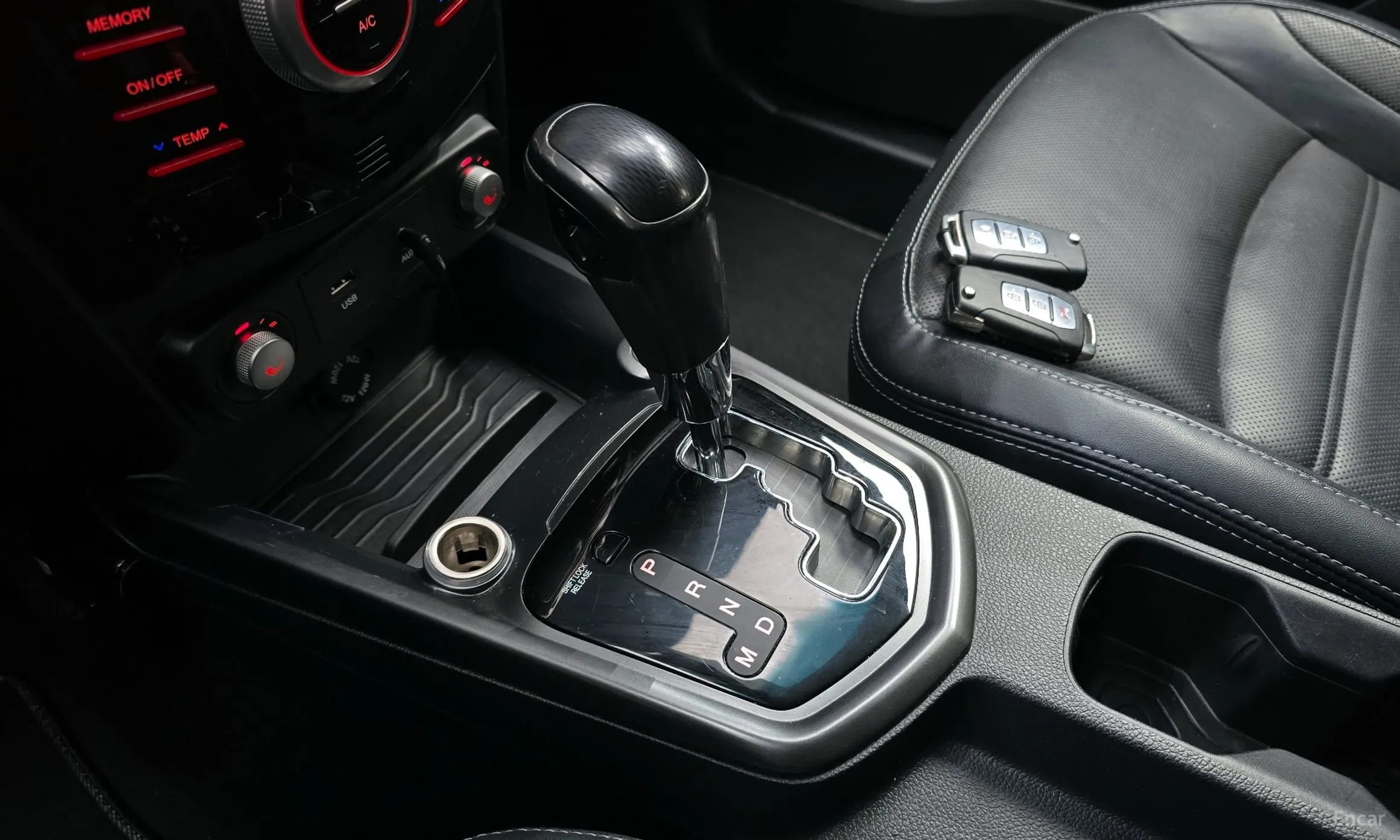 KG Mobility (SsangYong) Tivoli Air превью 9
