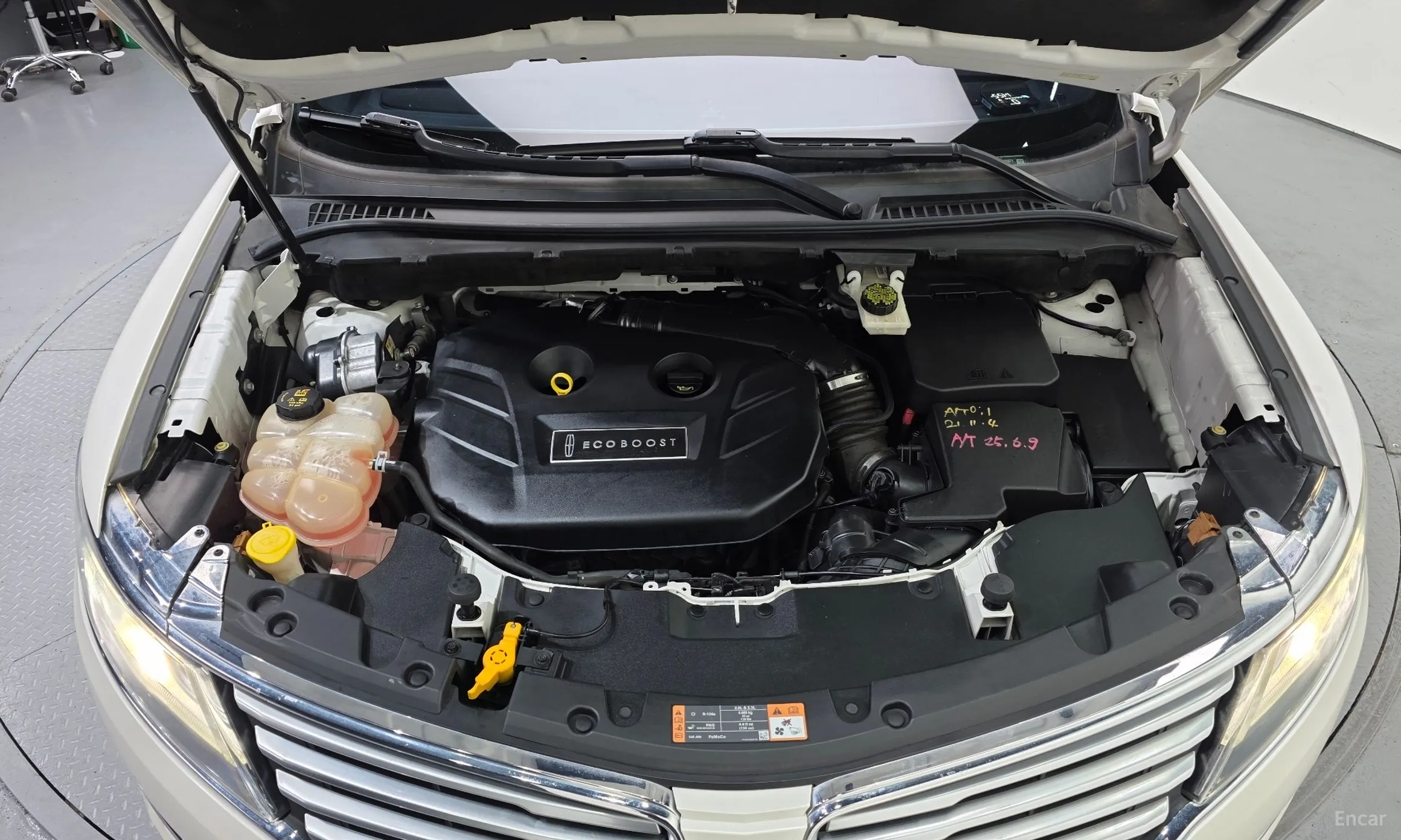 Lincoln MKC превью 6