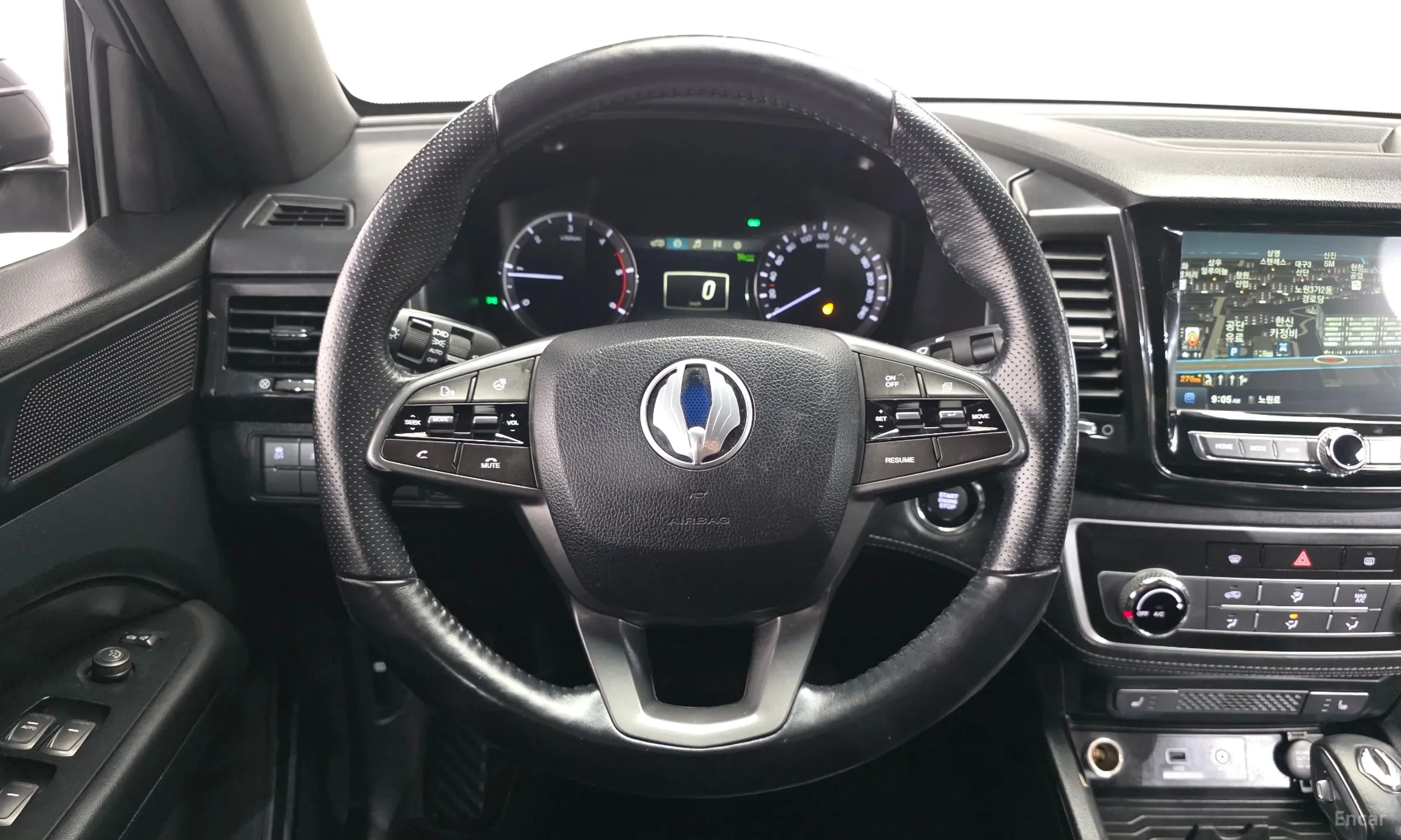 KG Mobility (SsangYong) Rexton Sports превью 12