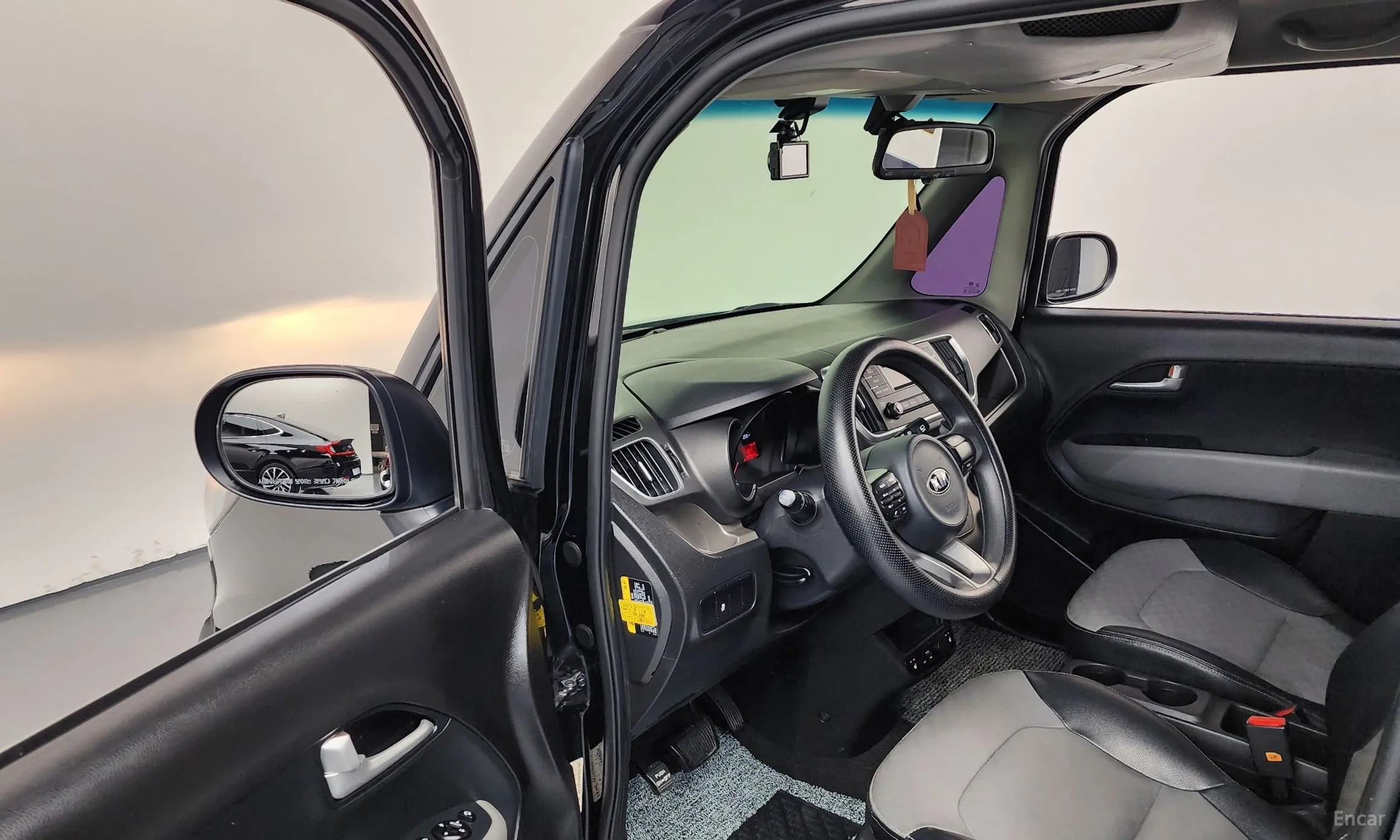 Kia Ray превью 10
