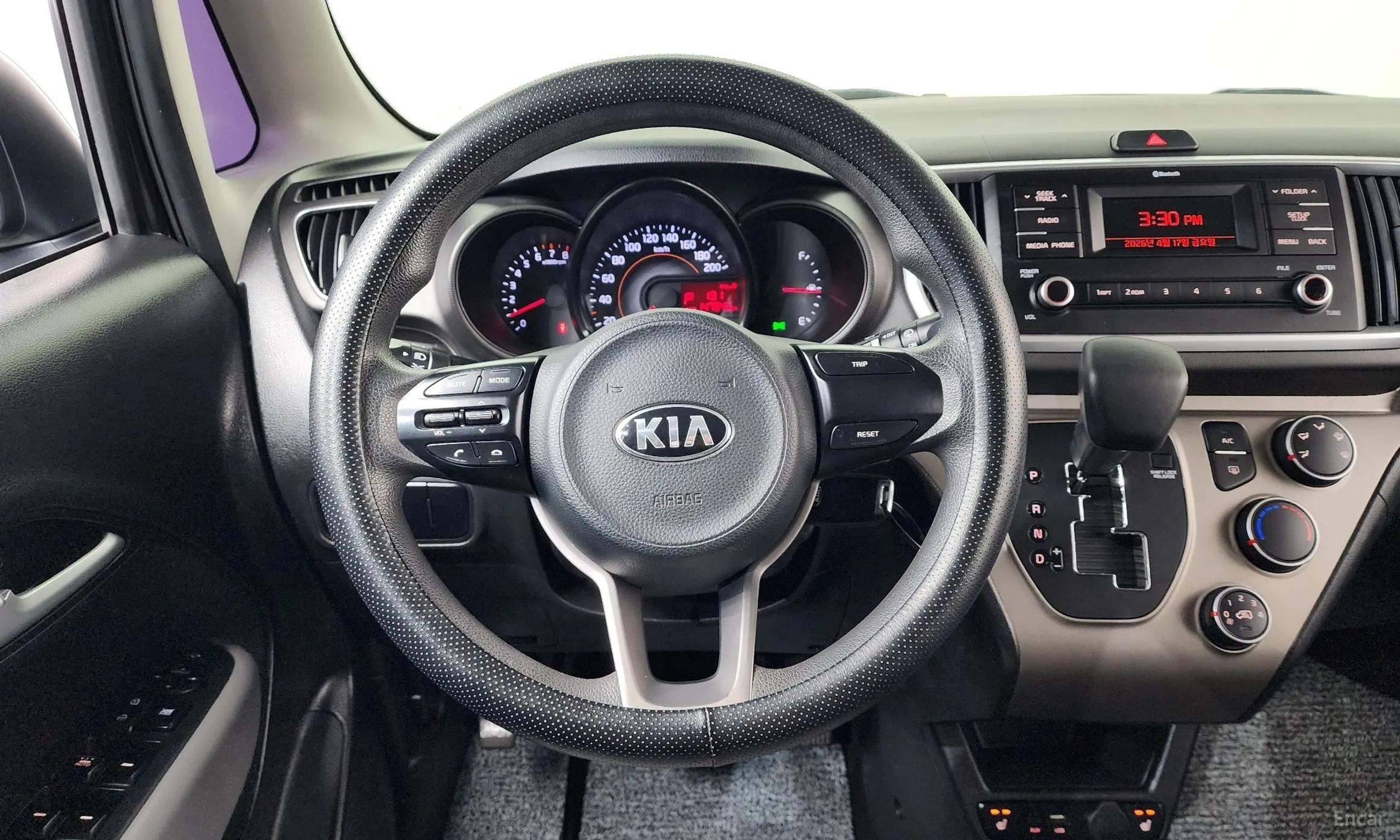 Kia Ray превью 13