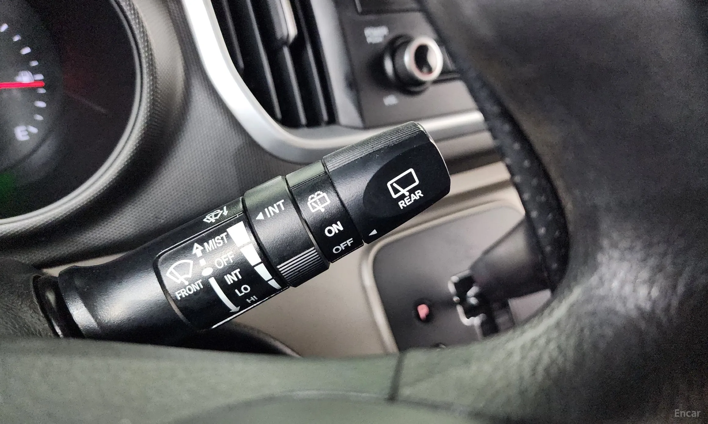 Kia Ray превью 20