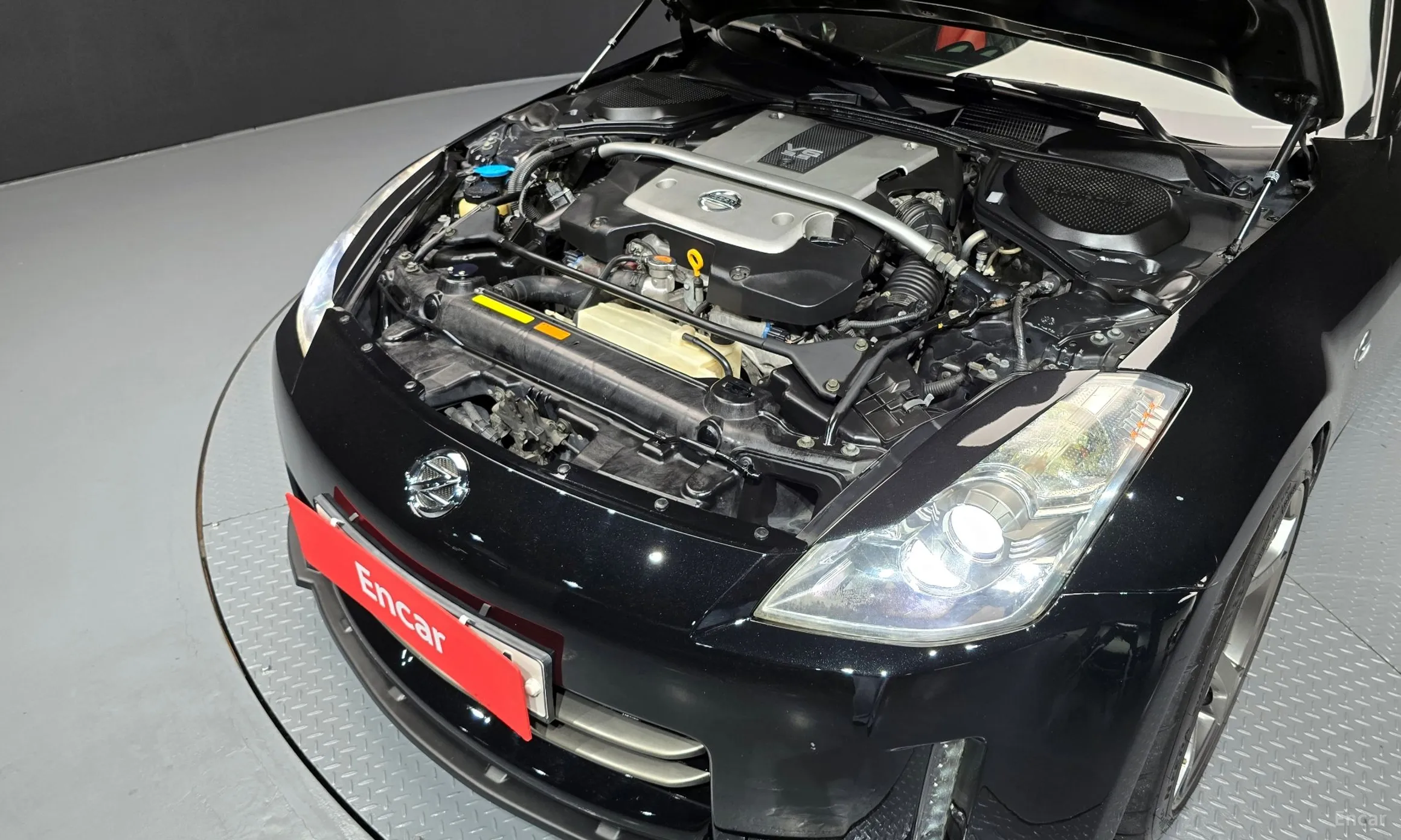 Nissan 350Z превью 6