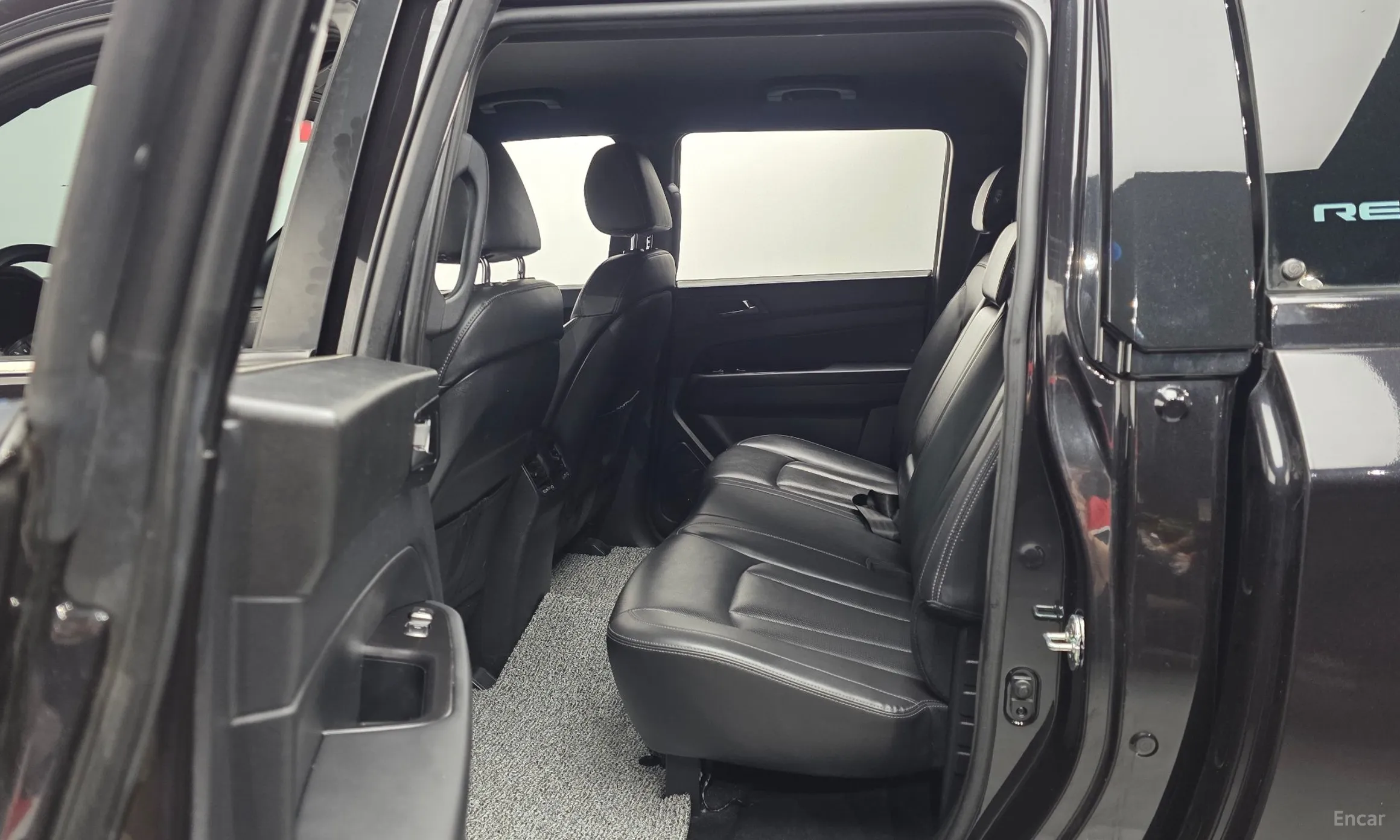 KG Mobility (SsangYong) Rexton Sports Khan превью 12