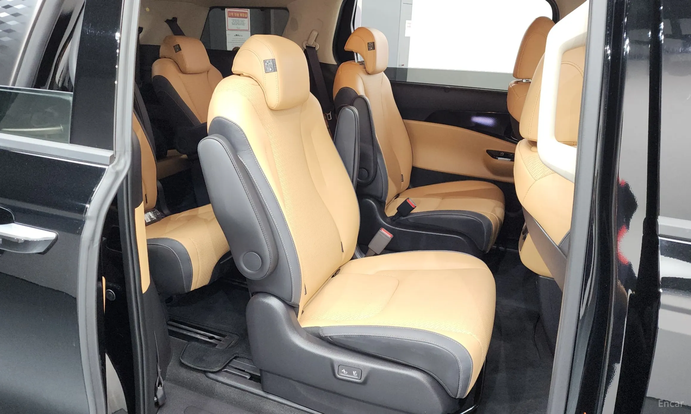 Kia Carnival Gen 4 превью 12