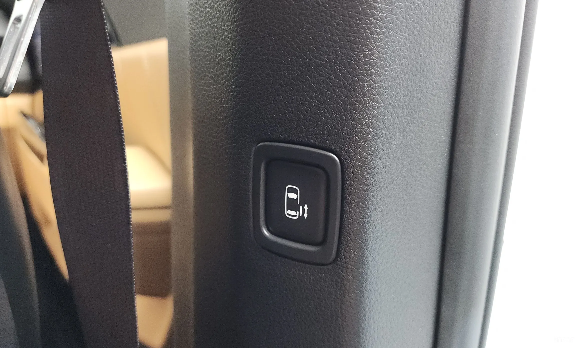 Kia Carnival Gen 4 превью 18