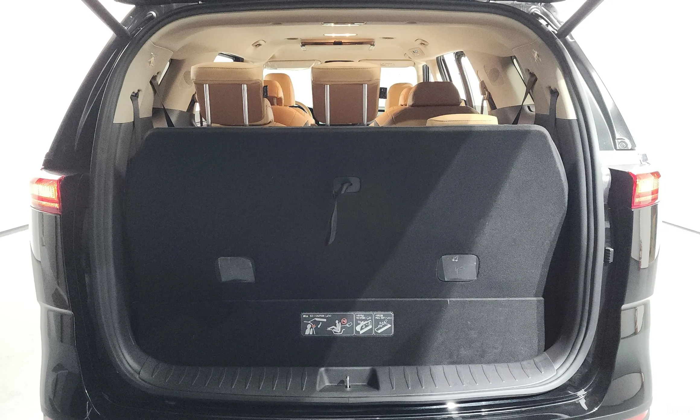 Kia Carnival Gen 4 превью 20