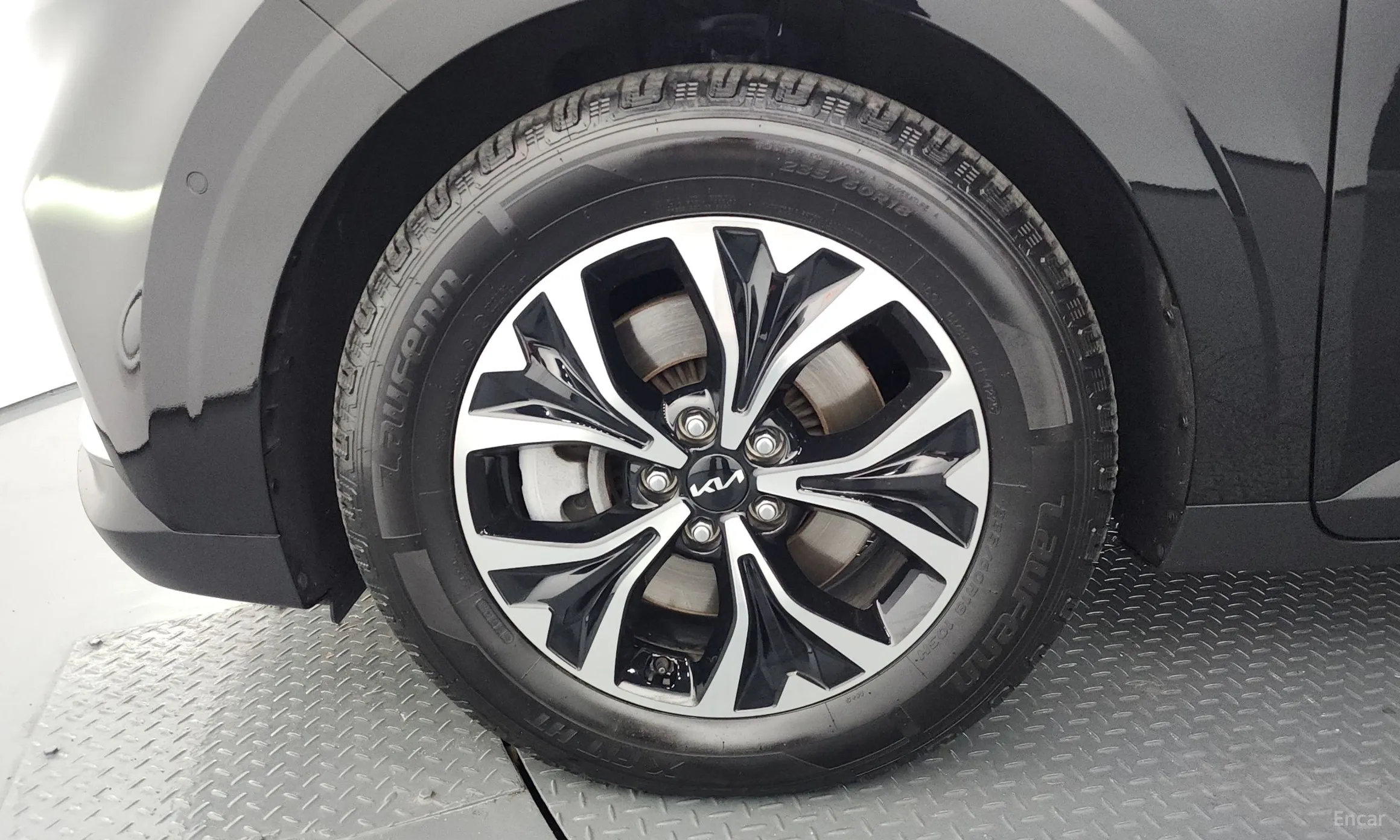 Kia Carnival Gen 4 превью 5