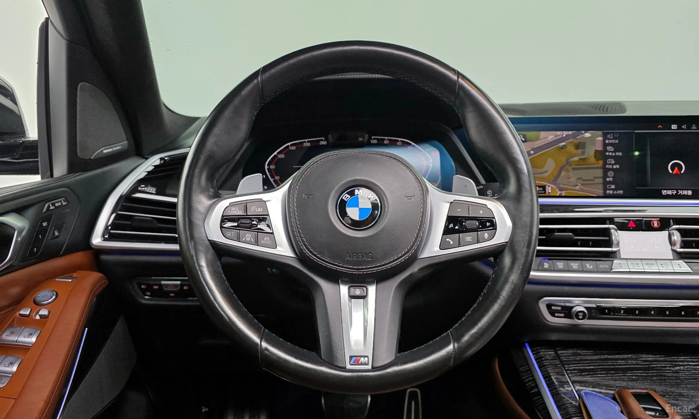 BMW X7 (G07) превью 13