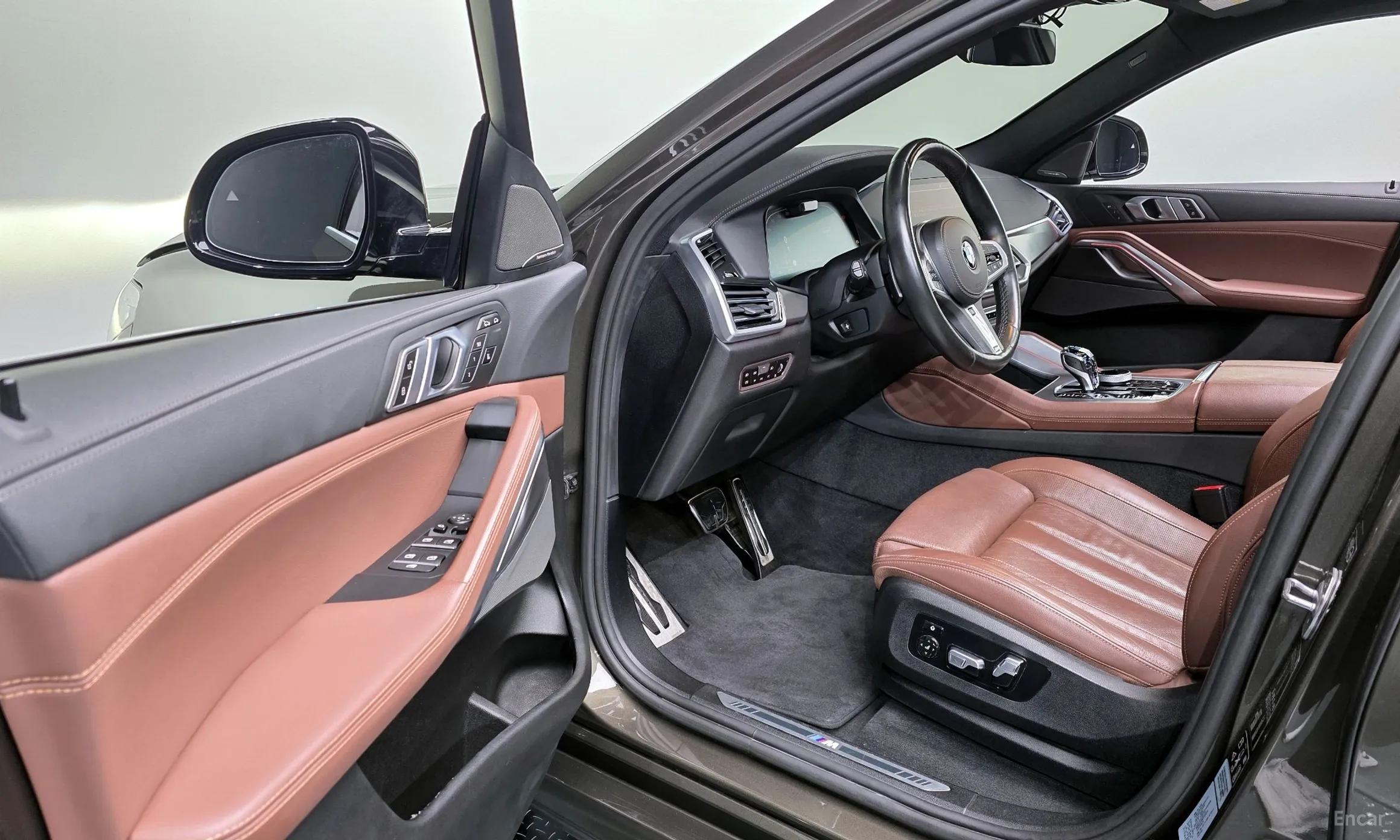 BMW X6 (G06) превью 10
